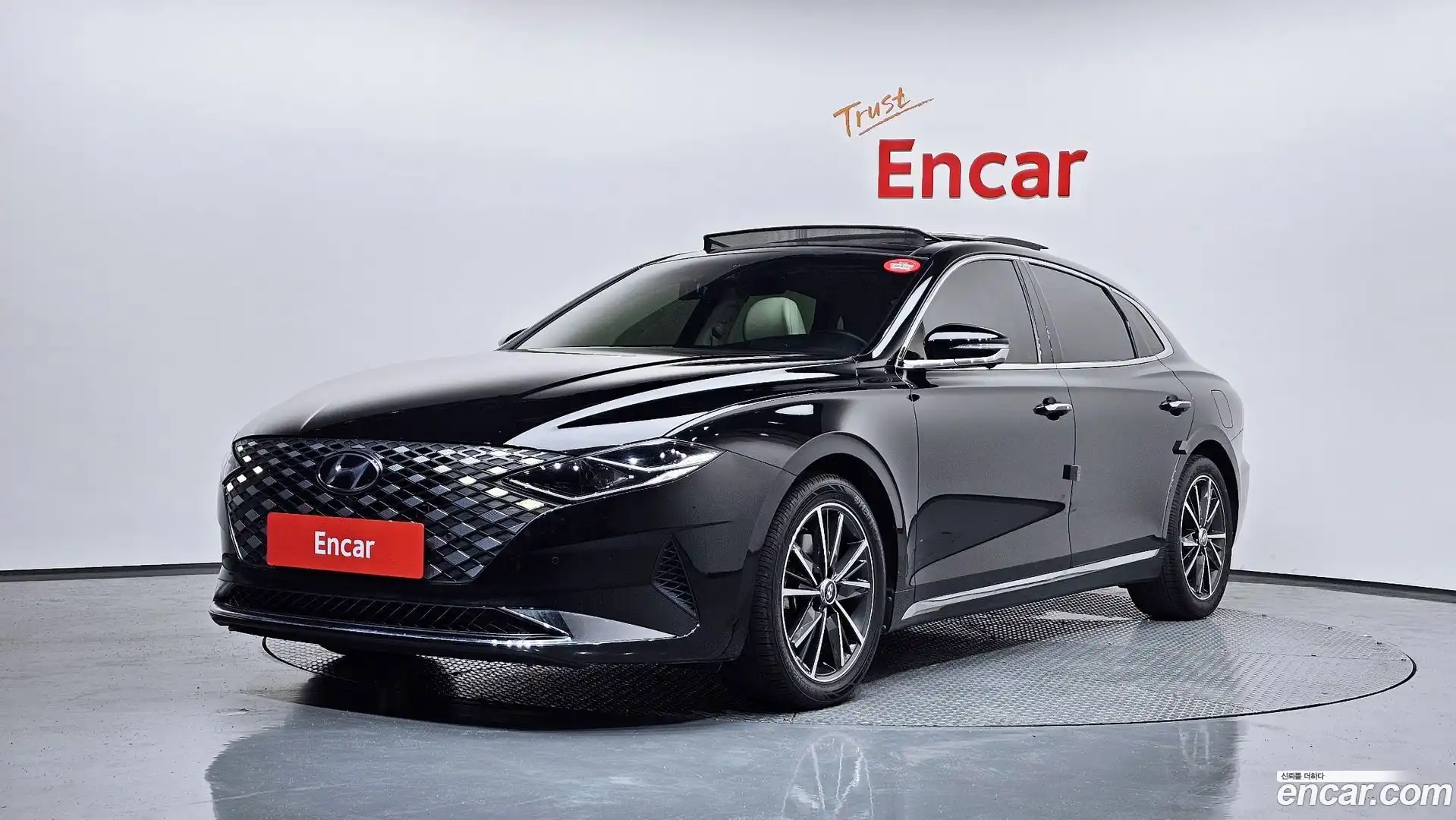 Grandeur Hyundai 2022.6-OUTER-001