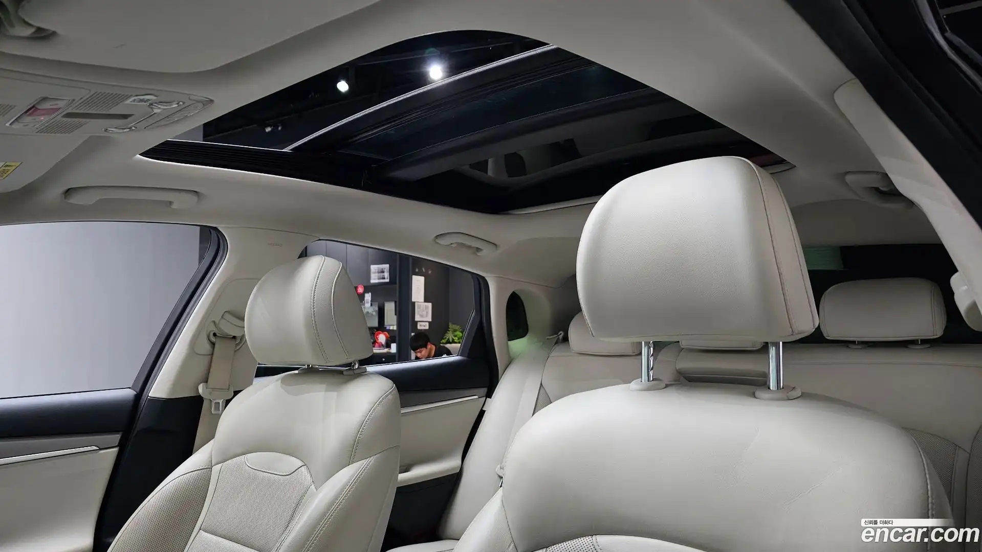Grandeur Hyundai 2022.6-OPTION-021