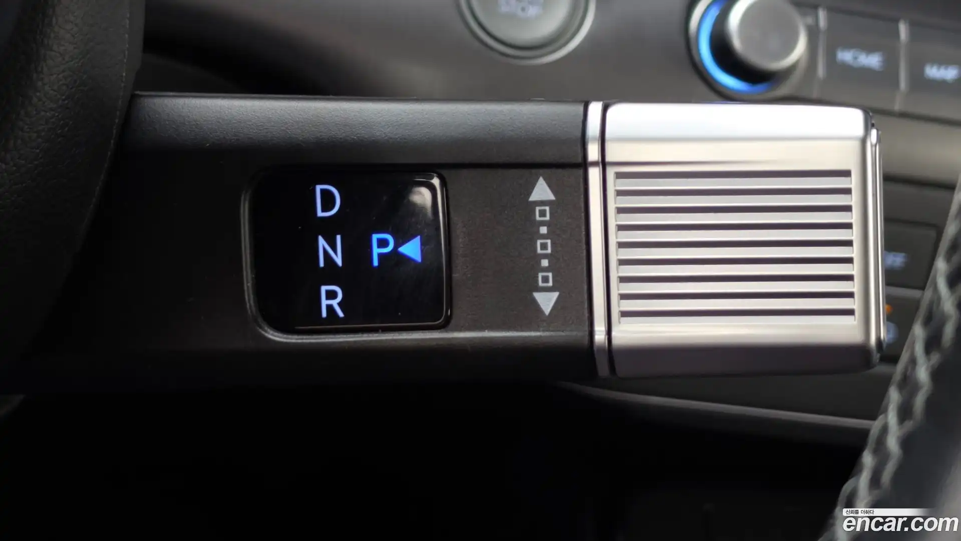 Kona Hyundai 2023.2-INNER-009