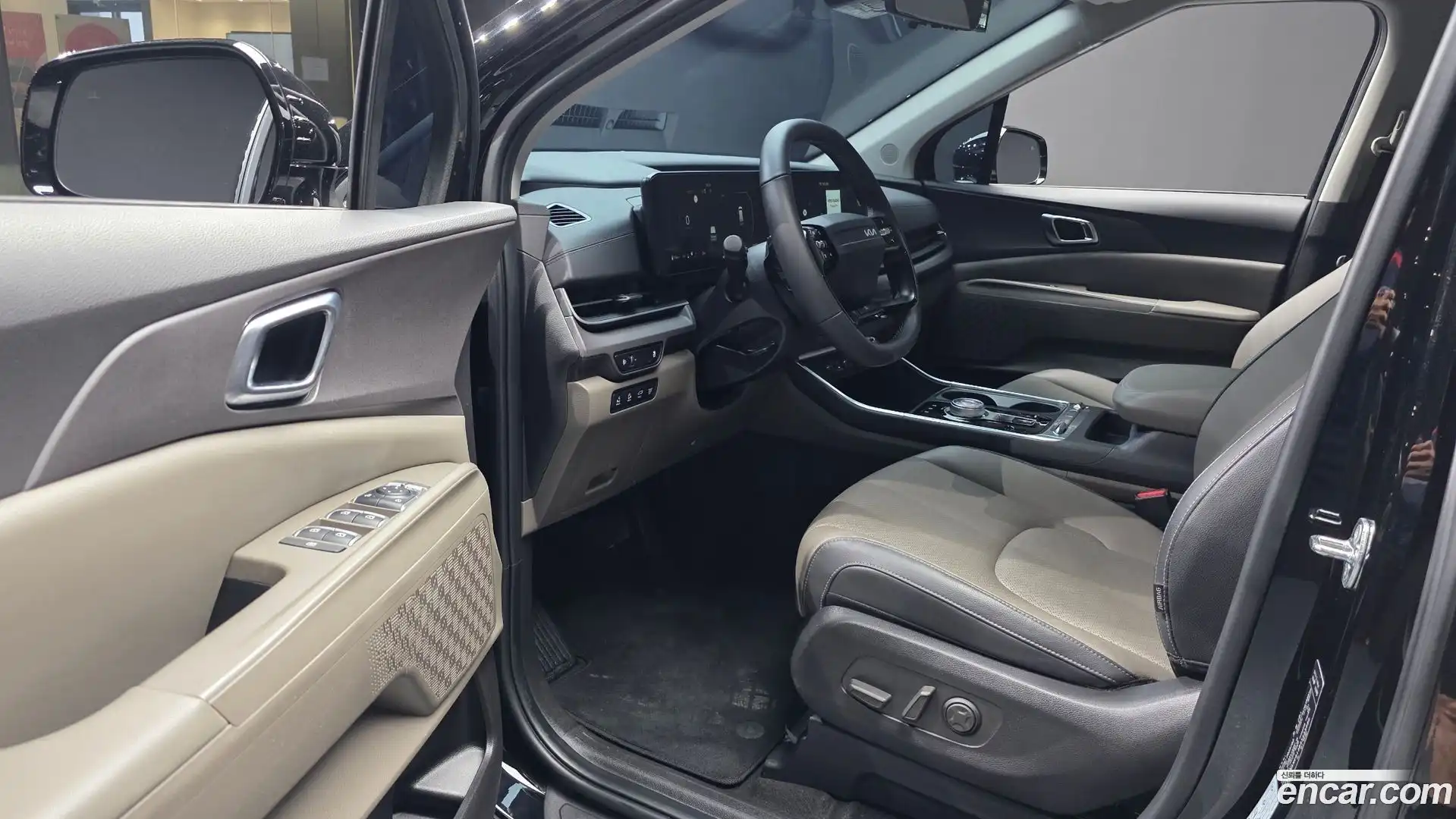 Canival Kia 2025.2-INNER-010