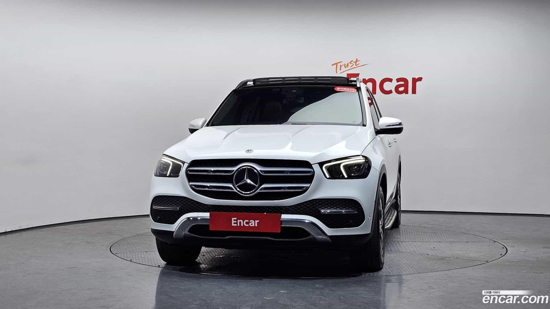 GLE-Class Mercedes-Benz 2020.7-OUTER-003