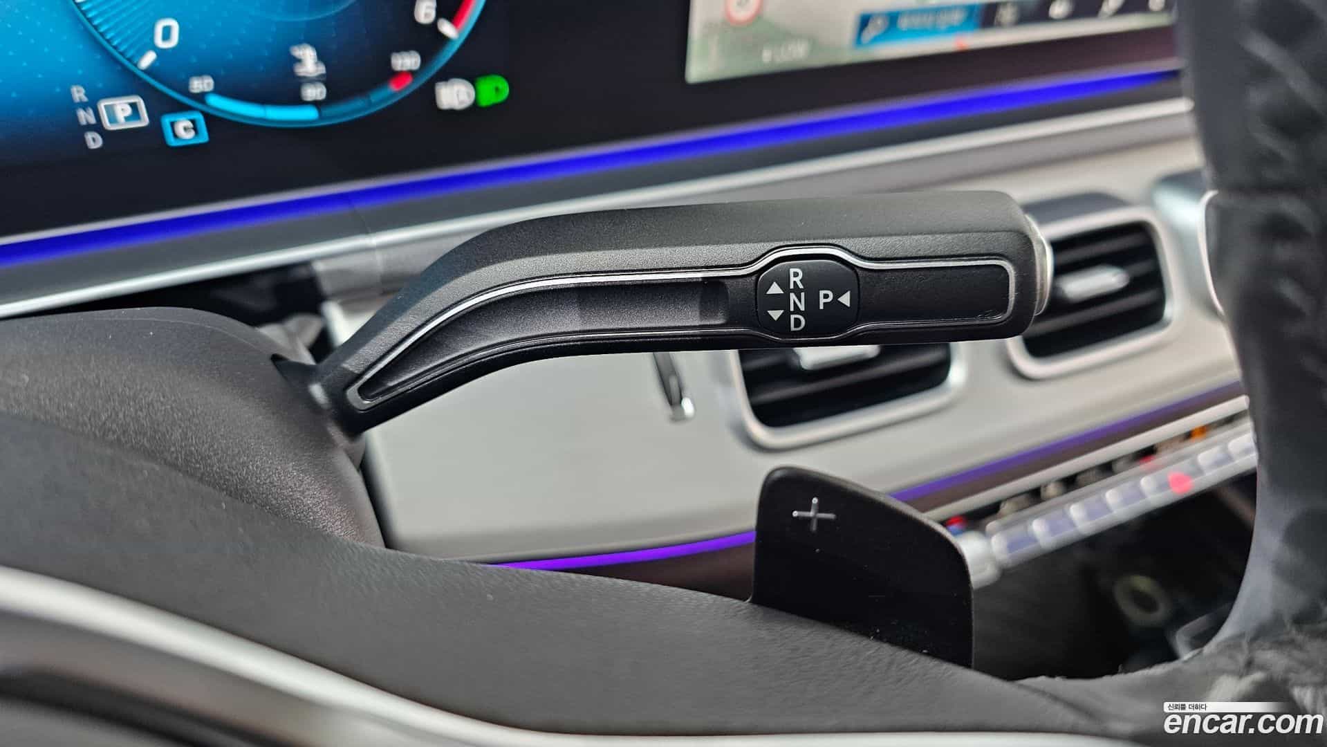 GLE-Class Mercedes-Benz 2020.7-INNER-009