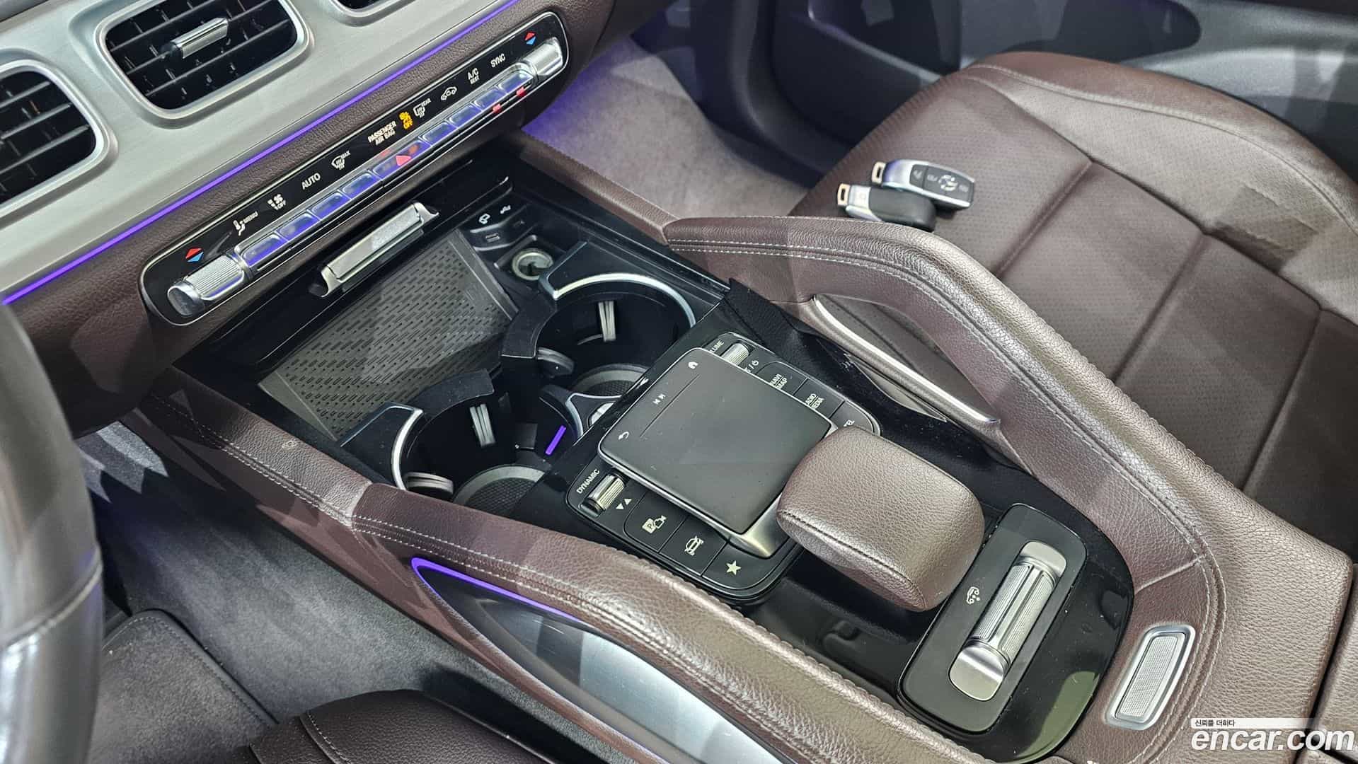 GLE-Class Mercedes-Benz 2020.7-OPTION-021