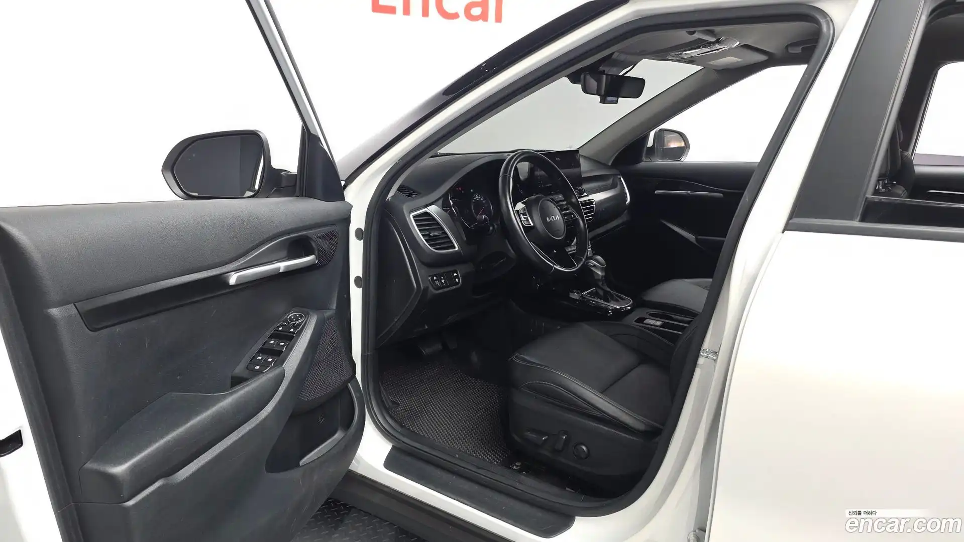 Seltos Kia 2022.1-INNER-010