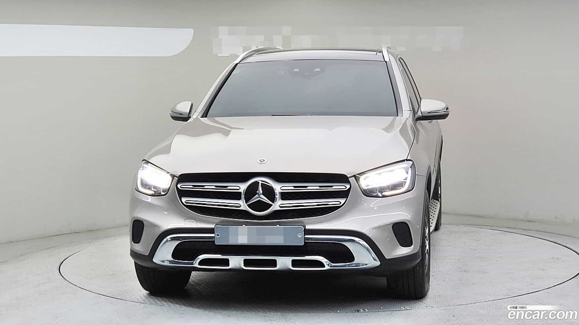 GLC-Class Mercedes-Benz 2021.0-OUTER-001