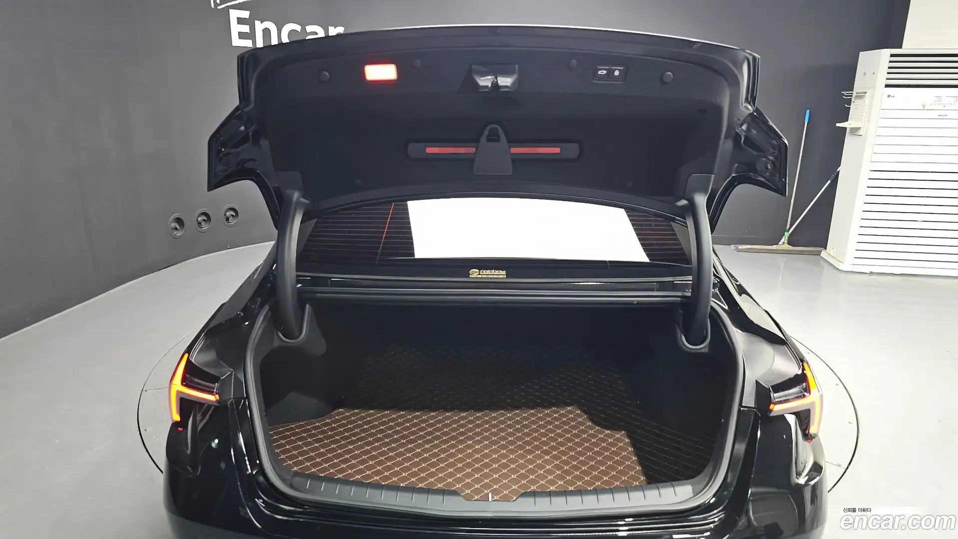 K8 Kia 2025.9-OPTION-024
