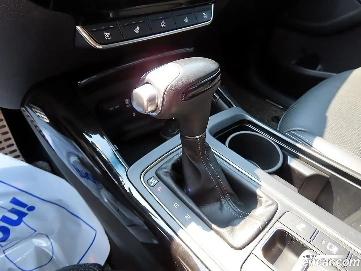 Sorento Kia 2018.8-OPTION-015