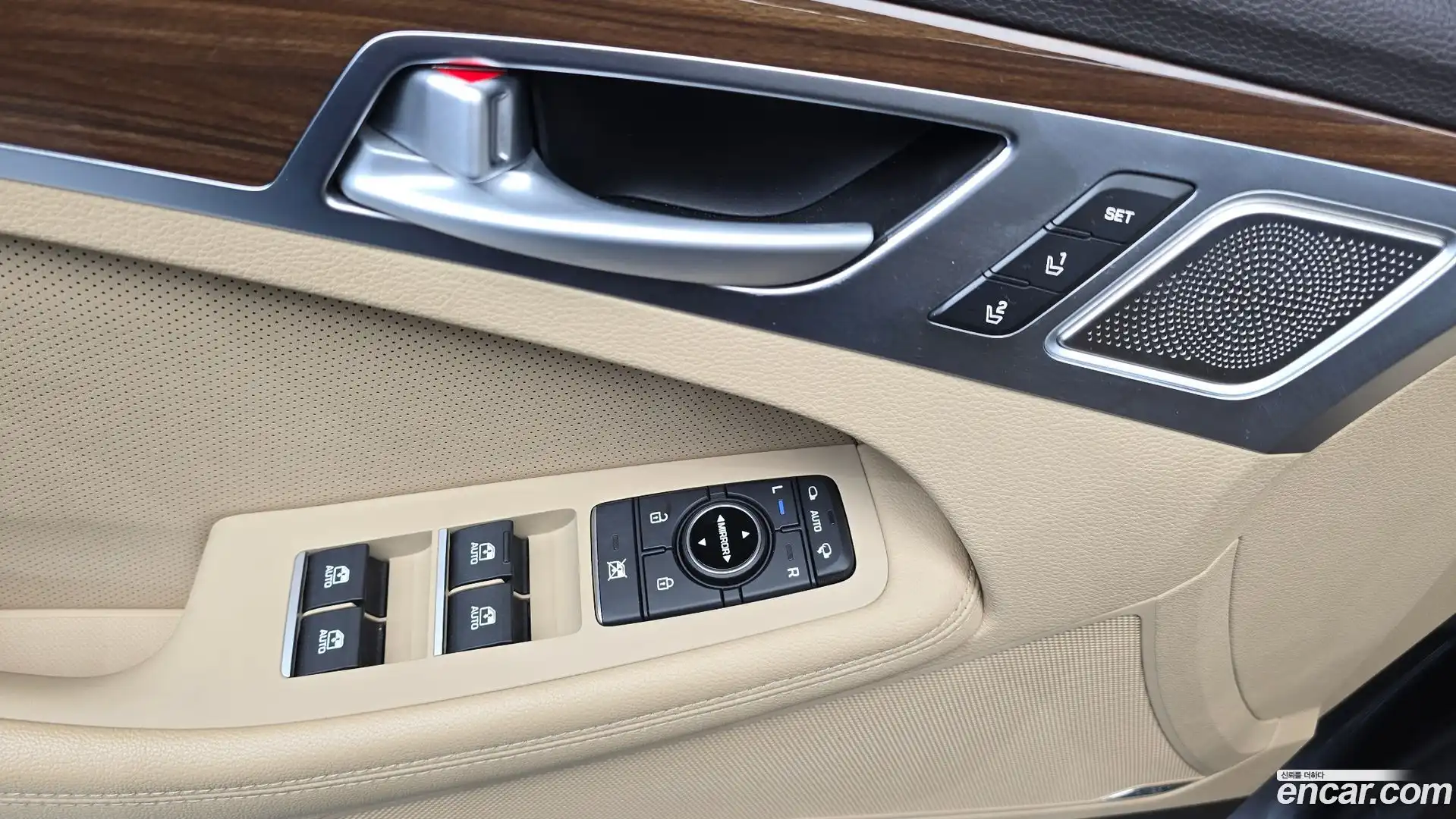 G80 Genesis 2016.8-OPTION-041