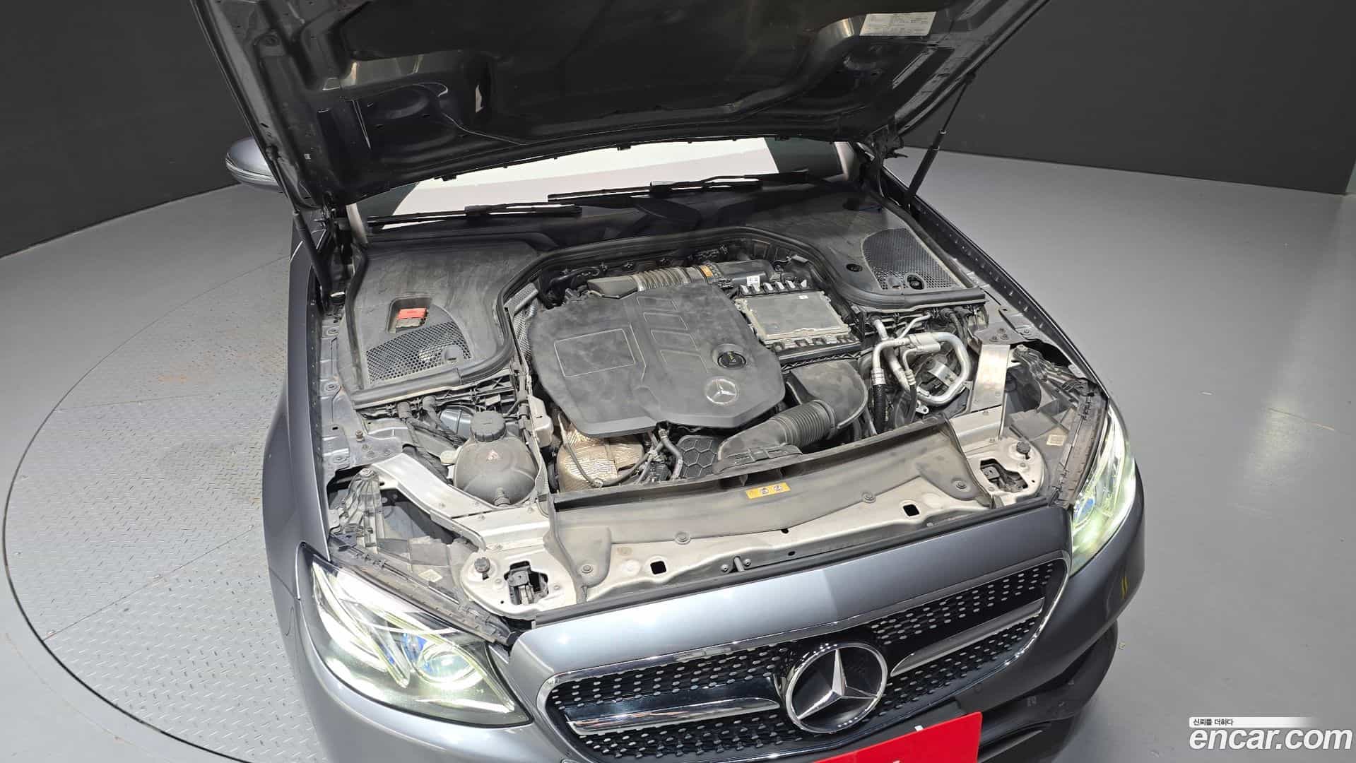 E-Class Mercedes-Benz 2018.5-OUTER-006