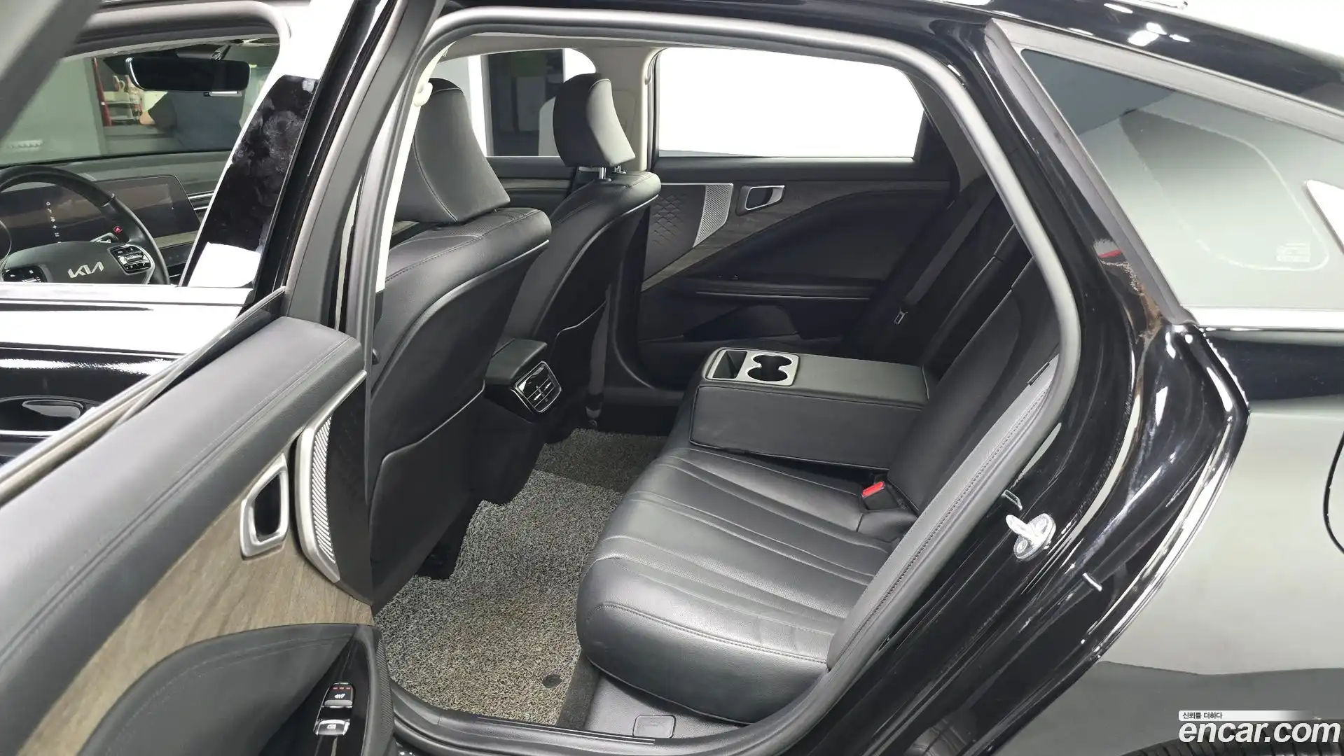 K8 Kia 2023.1-OPTION-015