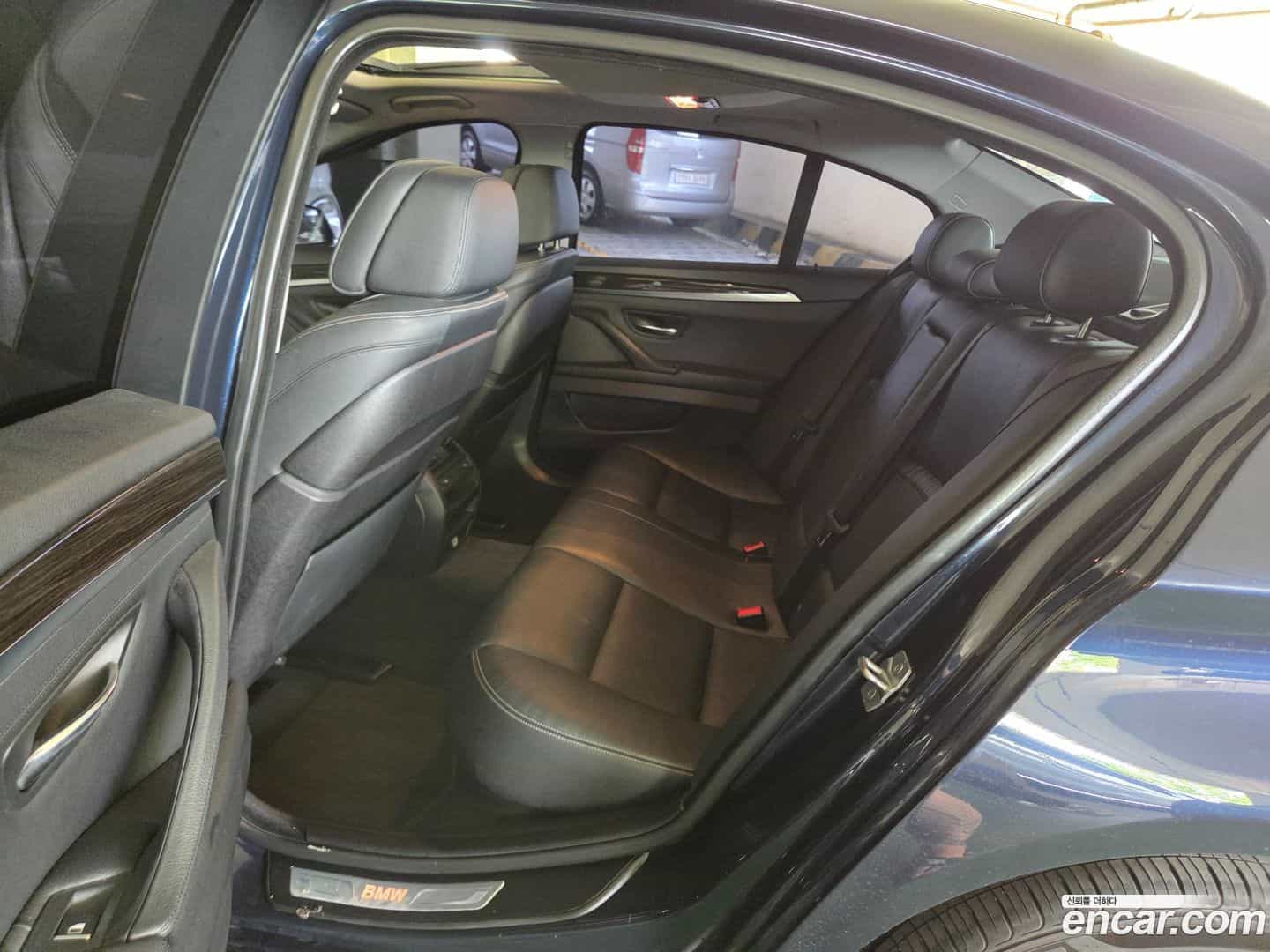 5-Series BMW 2015.5-INNER-007