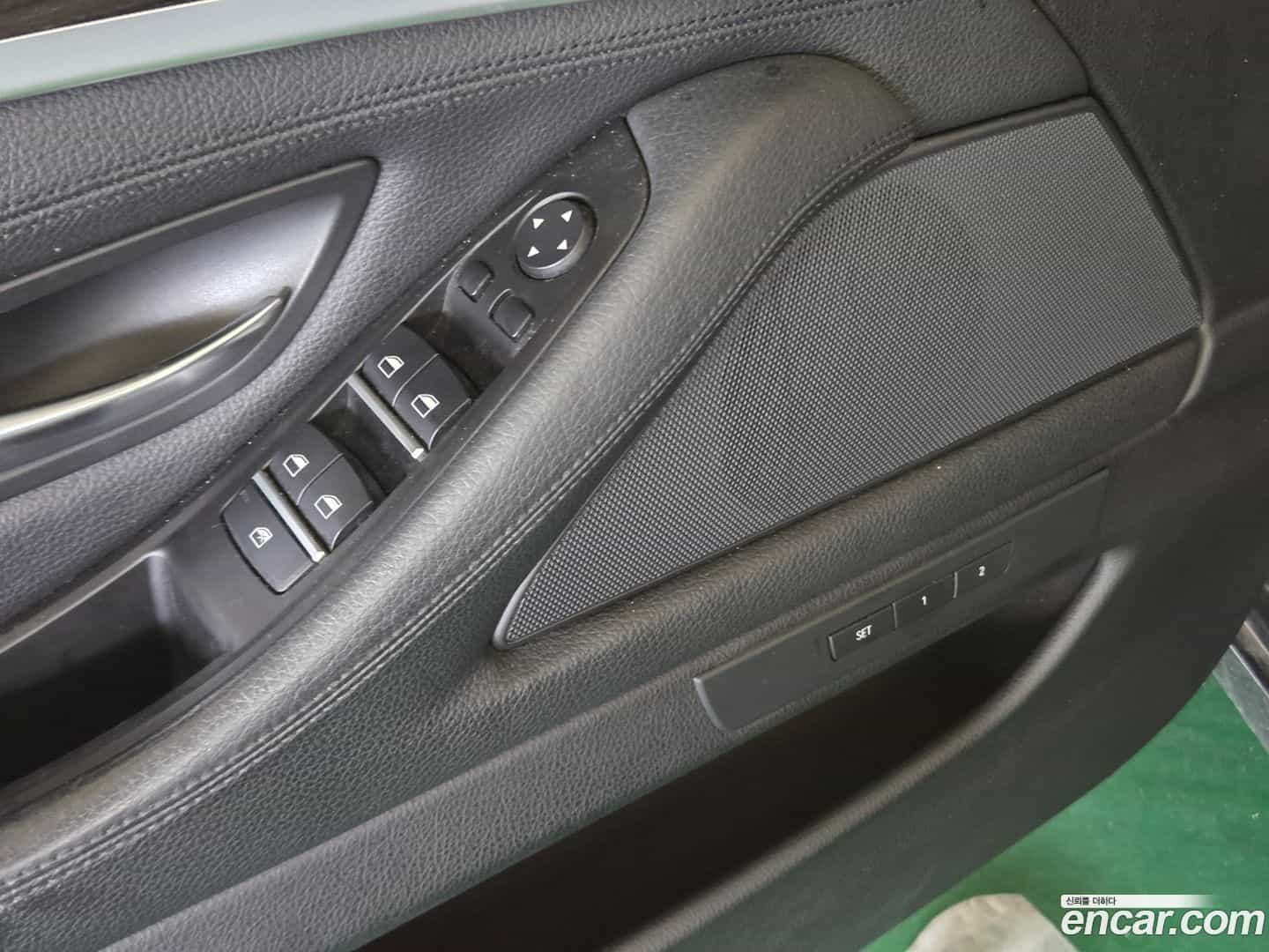 5-Series BMW 2015.5-OPTION-019