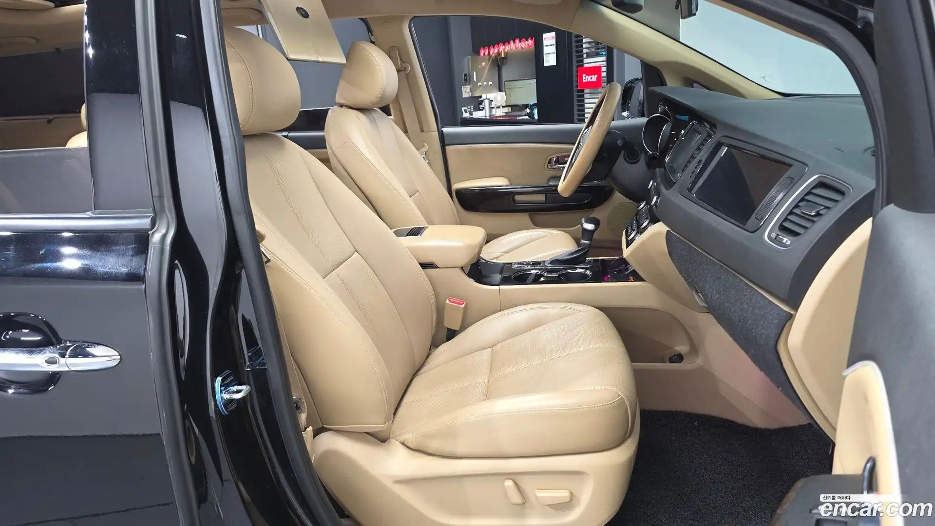 Canival Kia 2019.0-OPTION-015