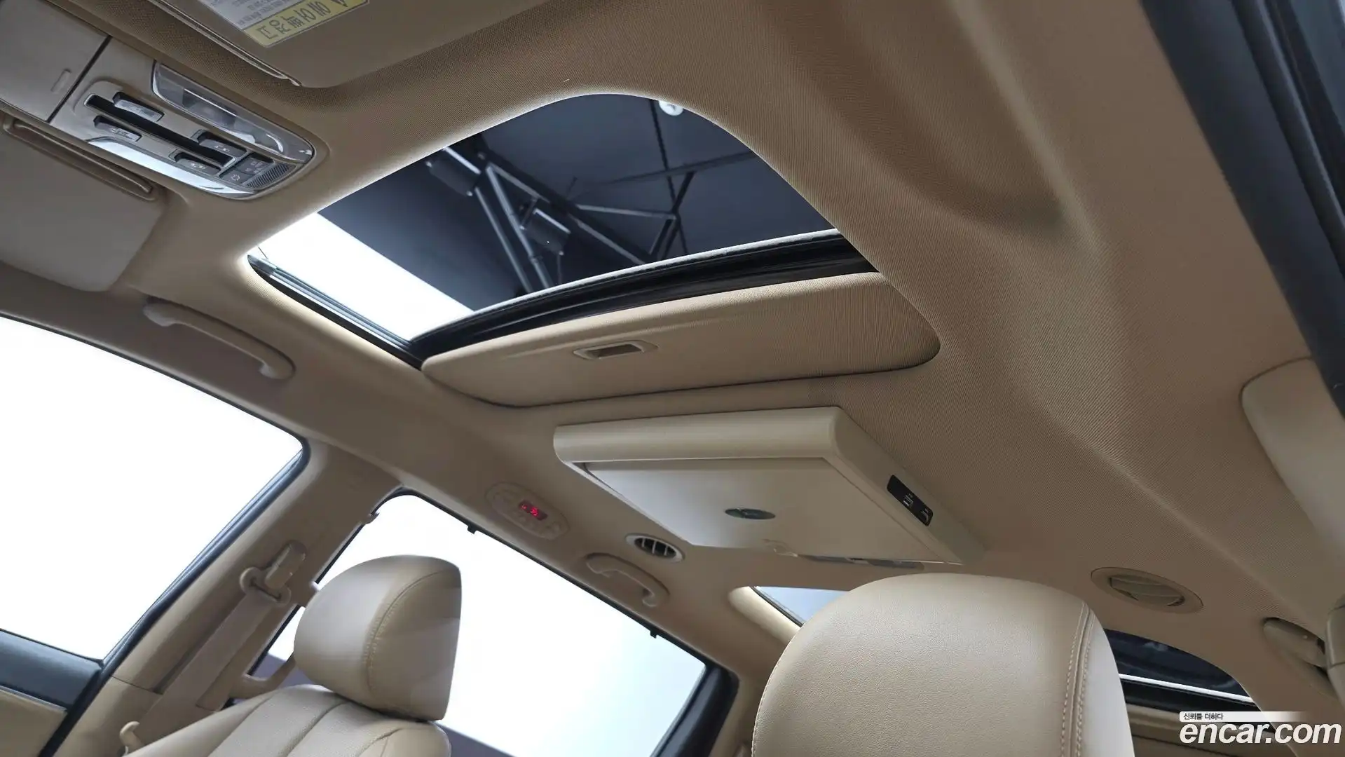 Canival Kia 2019.0-OPTION-045
