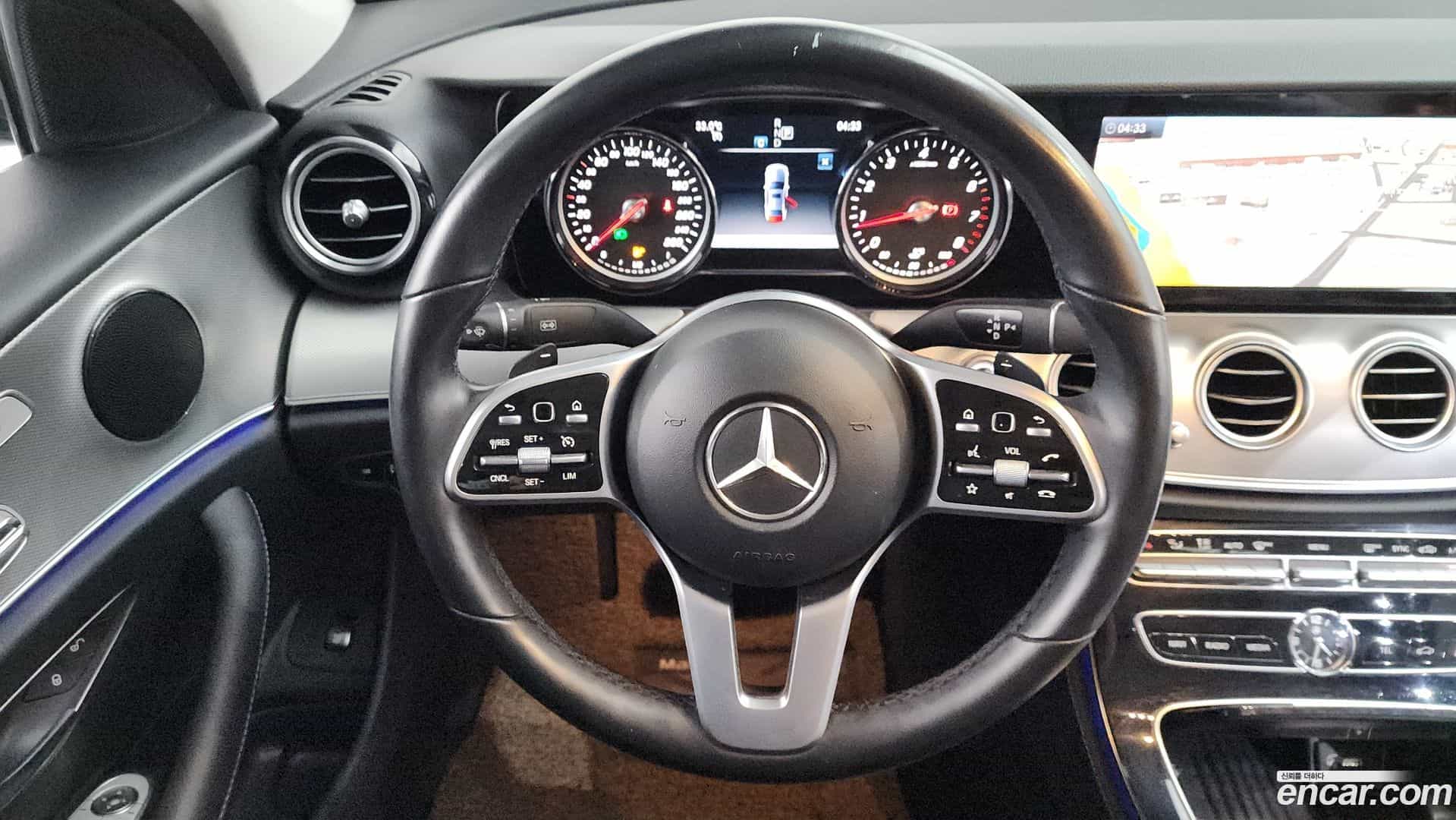 E-Class Mercedes-Benz 2019.2-OPTION-018