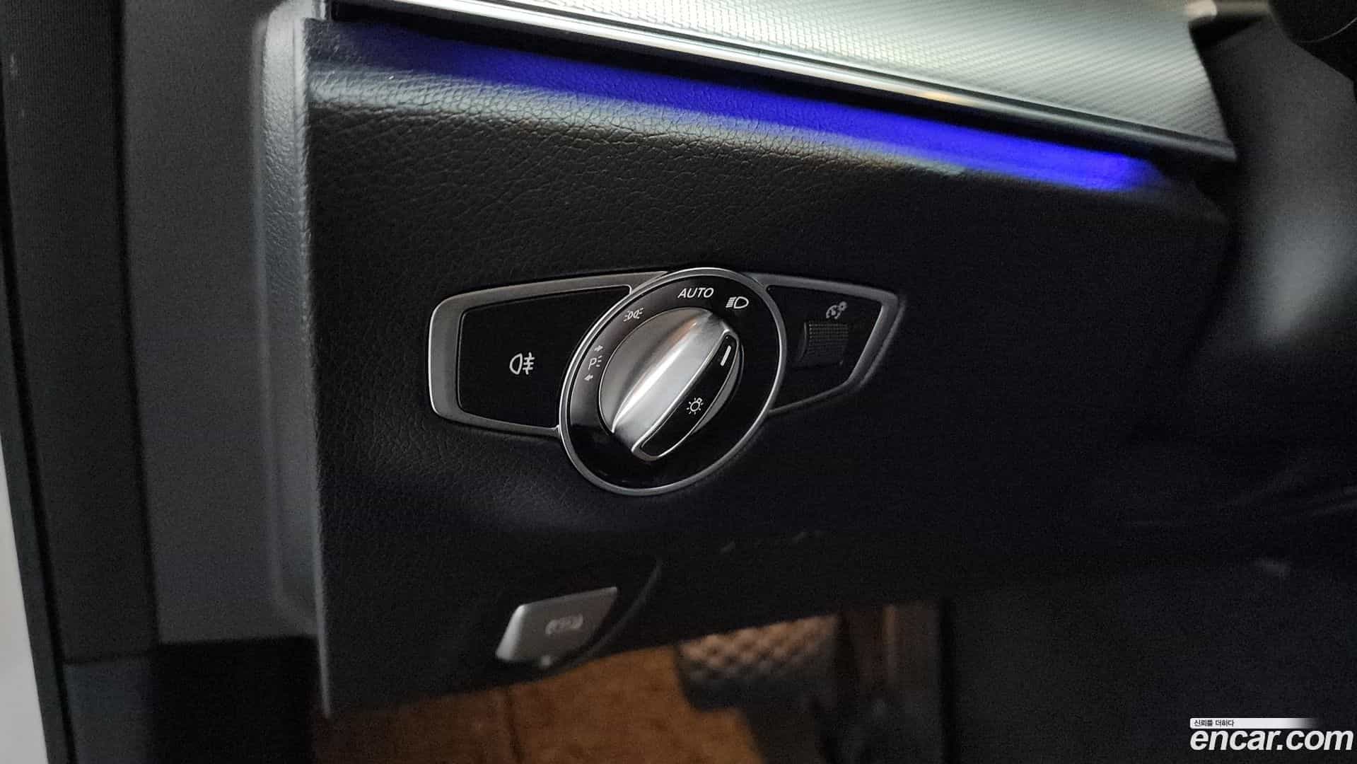E-Class Mercedes-Benz 2019.2-OPTION-024