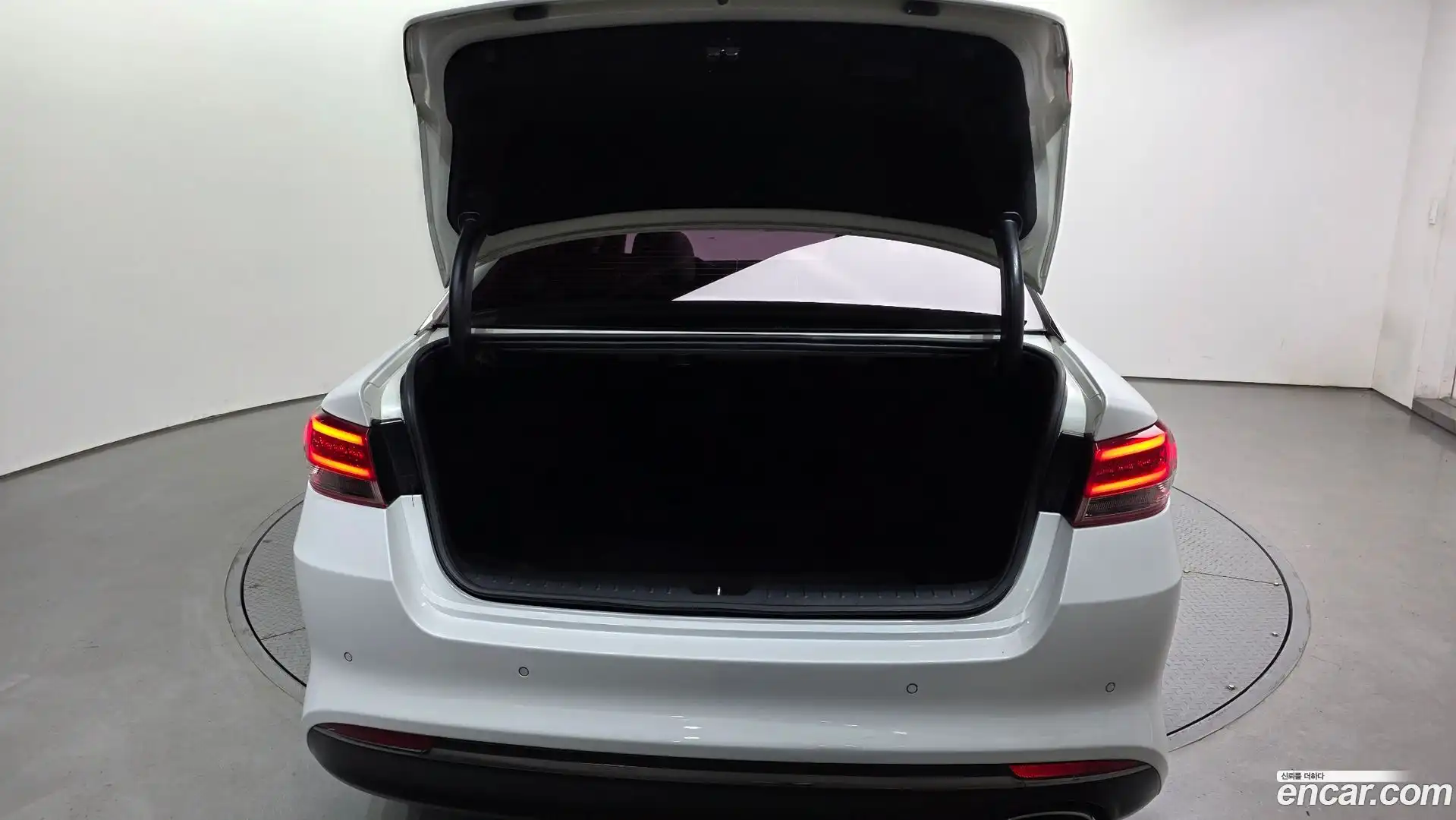 K5 Kia 2015.10-OPTION-045