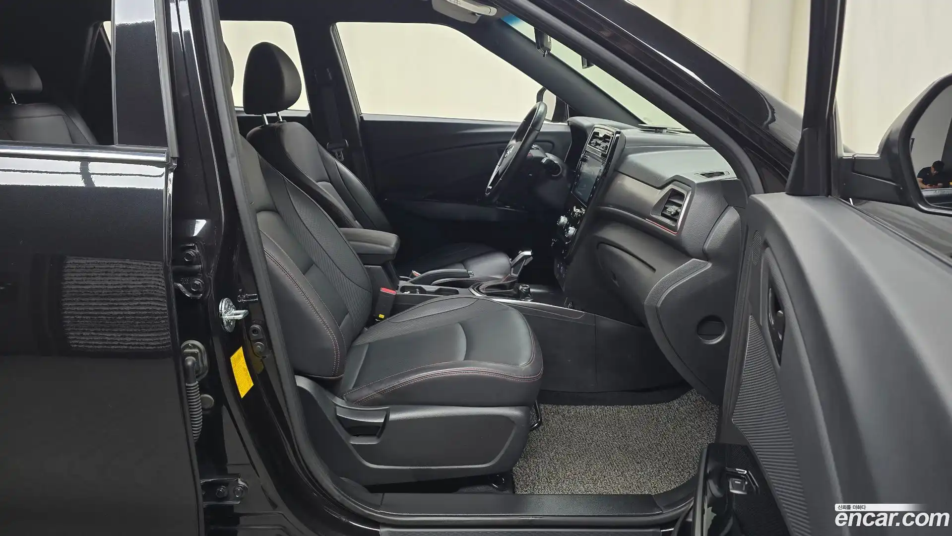 TIBOLI KG Mobility 2021.5-OPTION-015