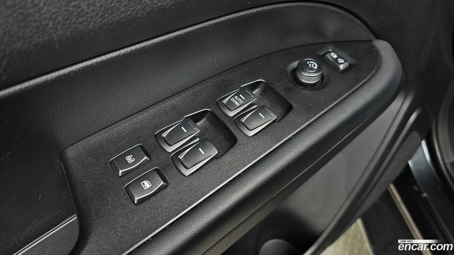 Rexton KG Mobility 2021.4-OPTION-041
