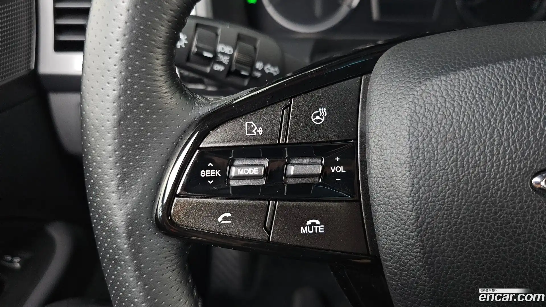 Rexton KG Mobility 2021.4-OPTION-042