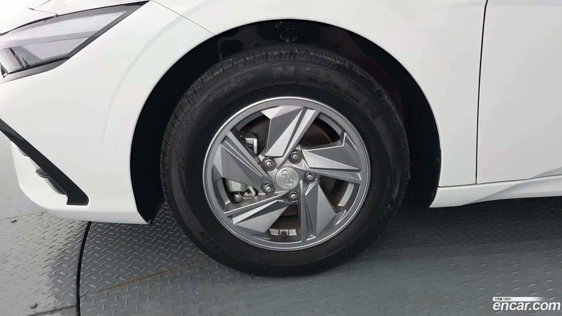 AVANTE Hyundai 2024.4-OUTER-005