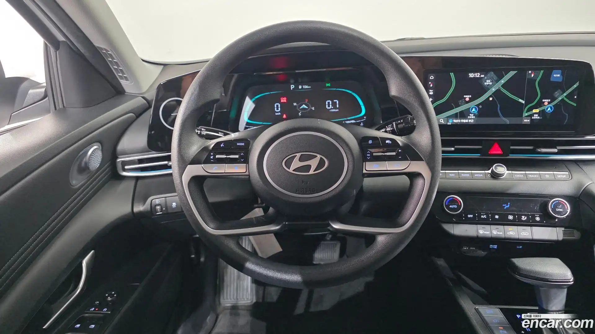 AVANTE Hyundai 2024.4-OPTION-018