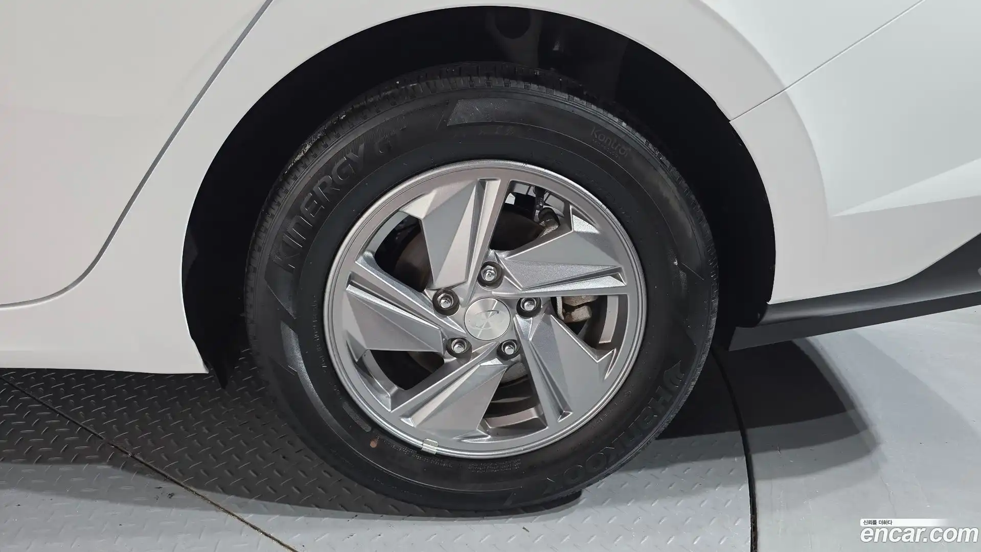 AVANTE Hyundai 2024.4-OUTER-031