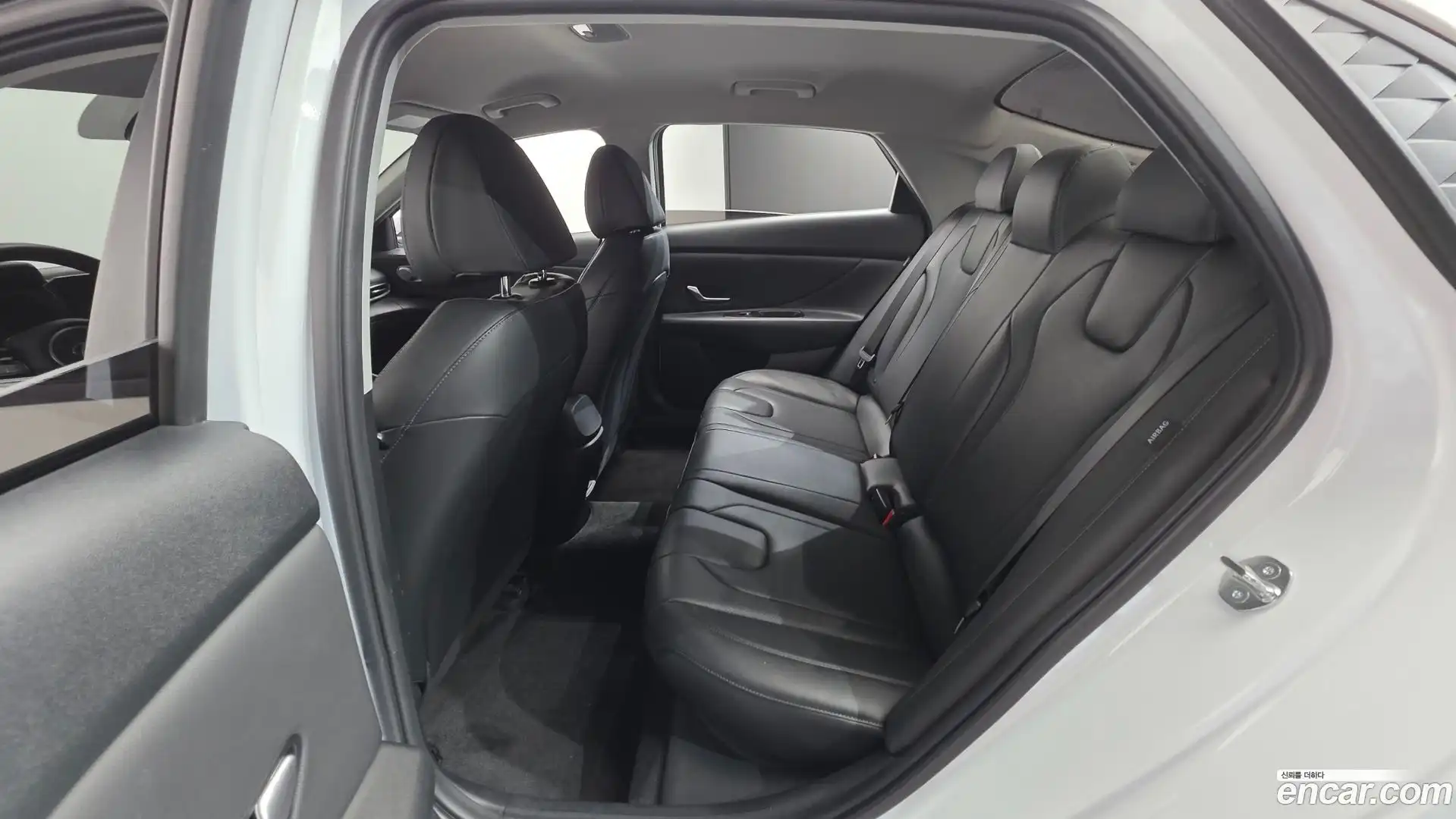 AVANTE Hyundai 2024.4-INNER-036