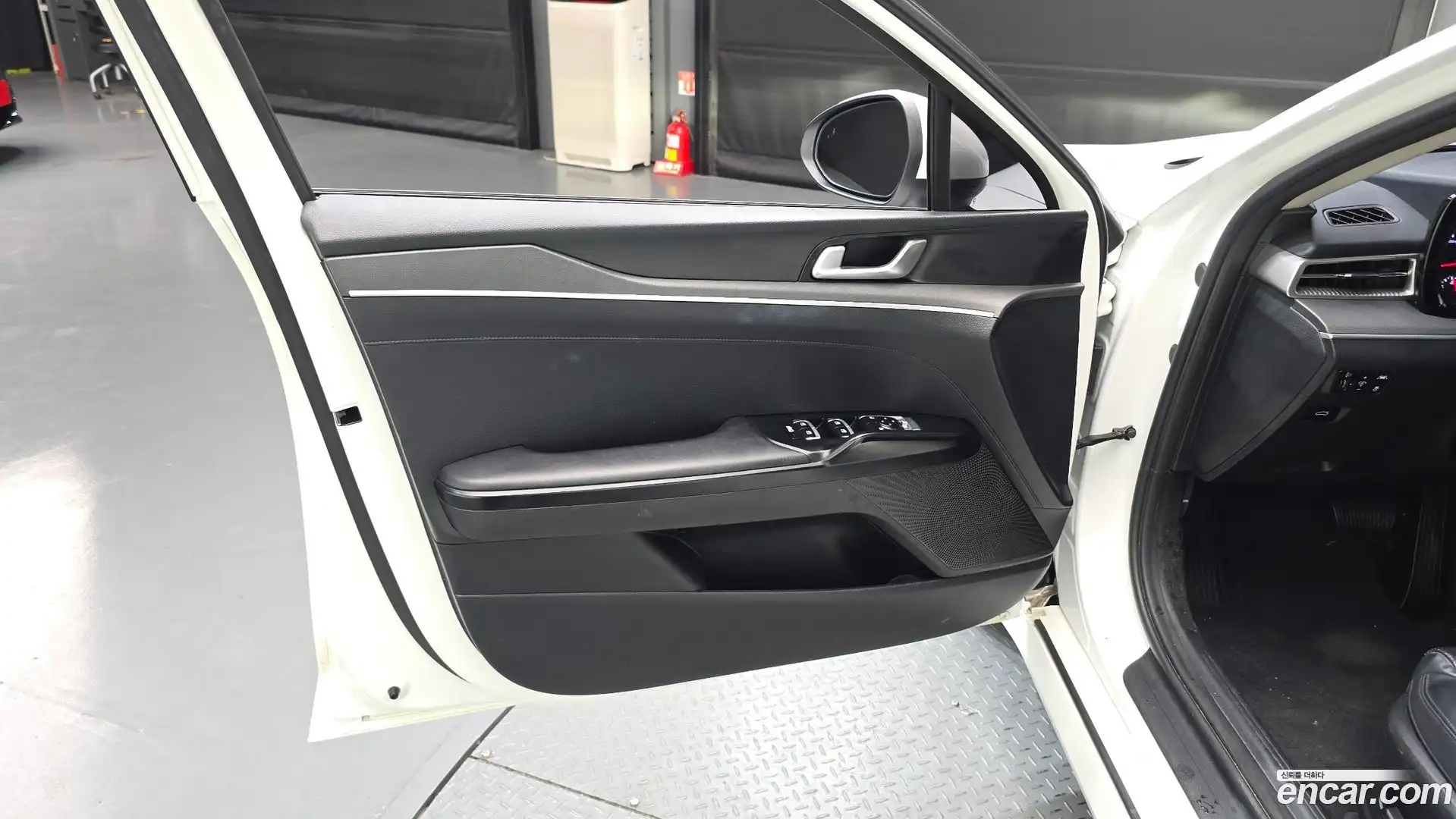K5 Kia 2022.0-INNER-034