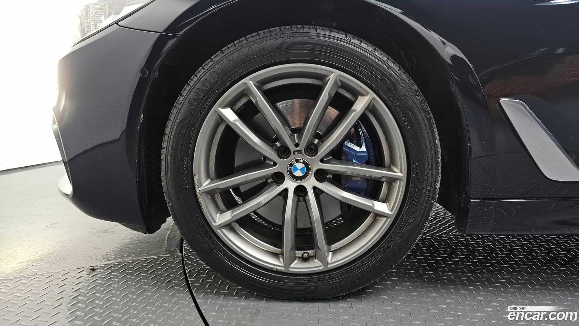5-Series BMW 2017.10-OUTER-005