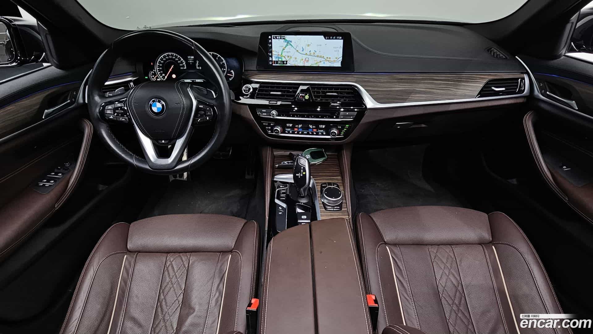 5-Series BMW 2017.10-INNER-007