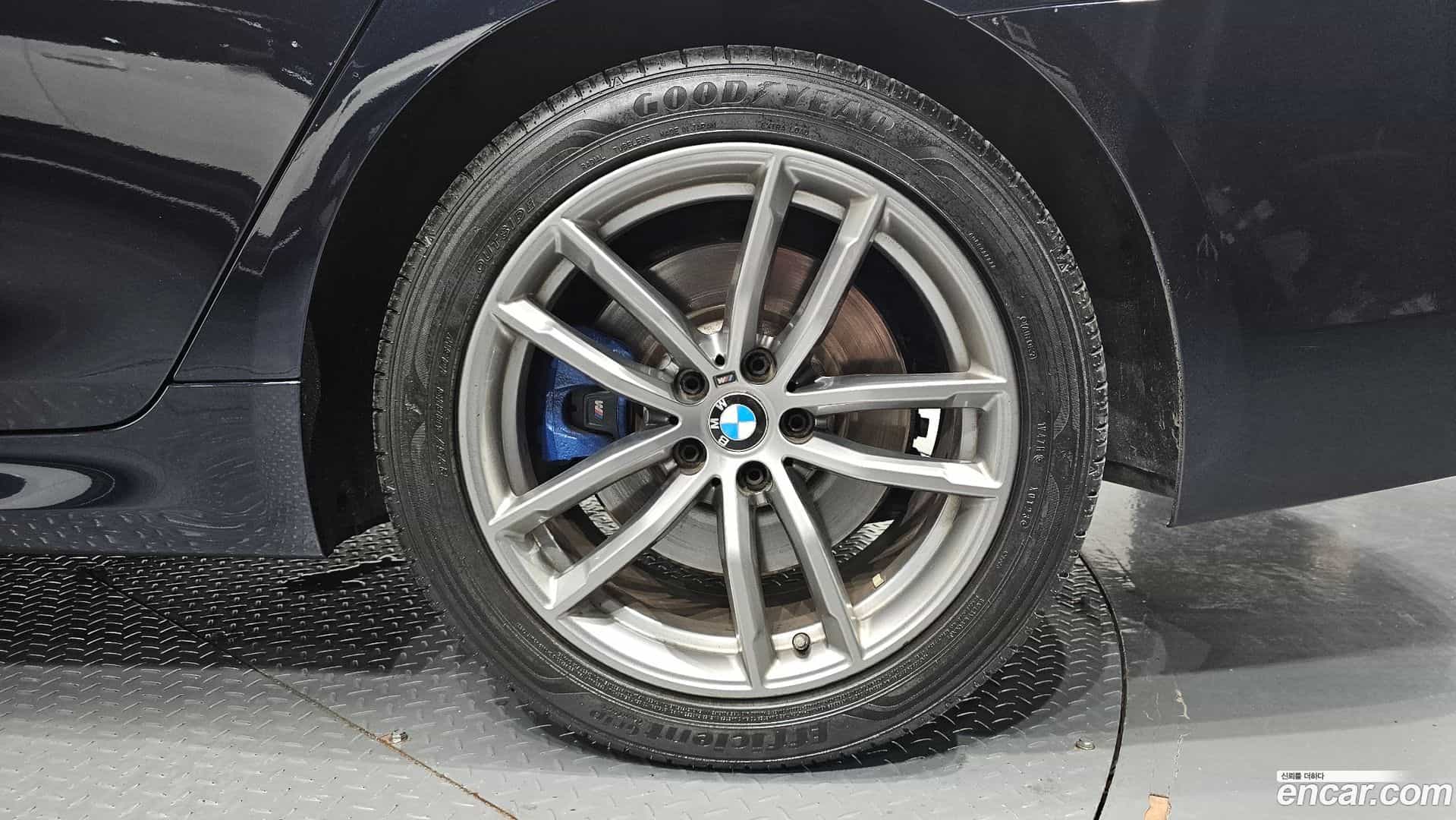 5-Series BMW 2017.10-OUTER-031