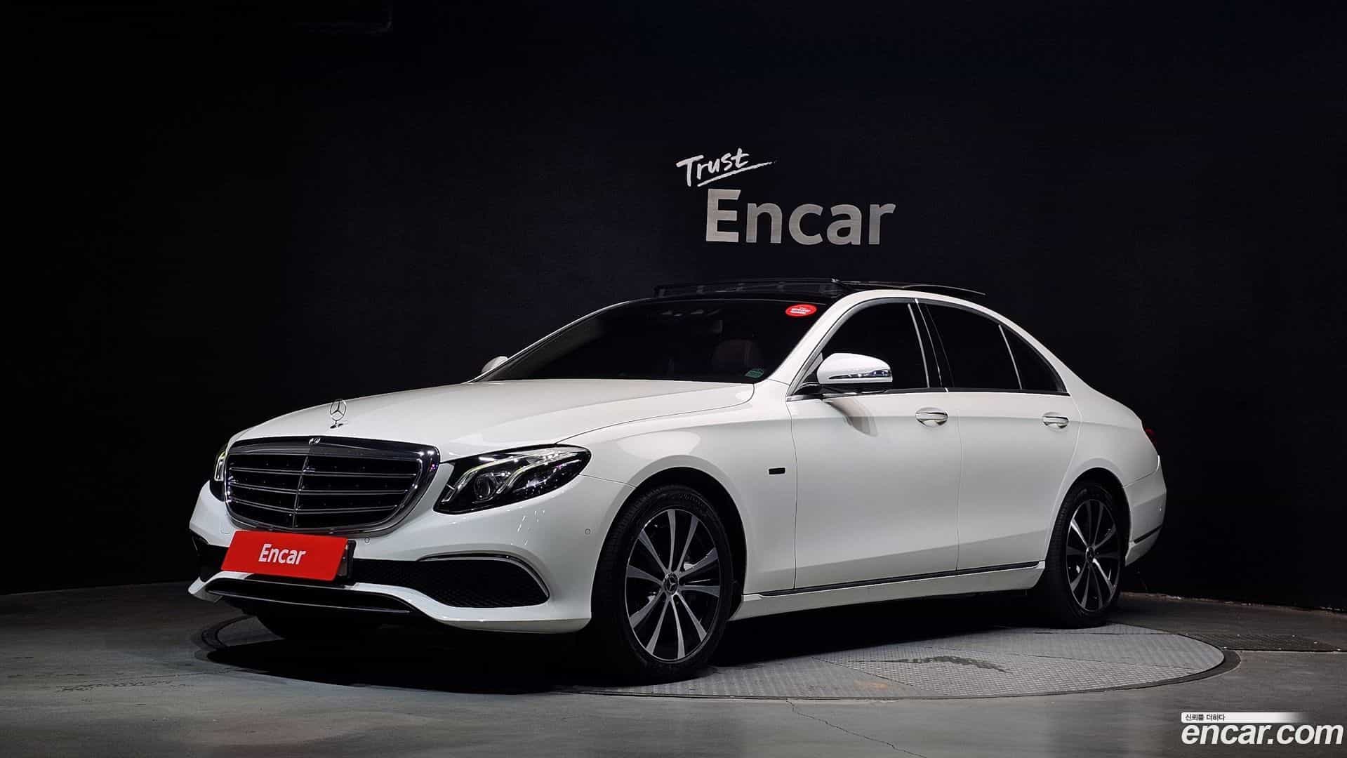 E-Class Mercedes-Benz 2019.11-OUTER-001