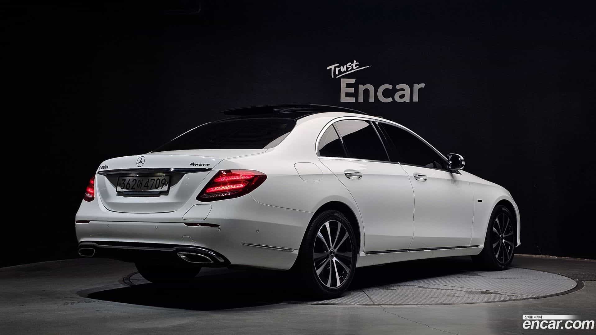 E-Class Mercedes-Benz 2019.11-OUTER-002