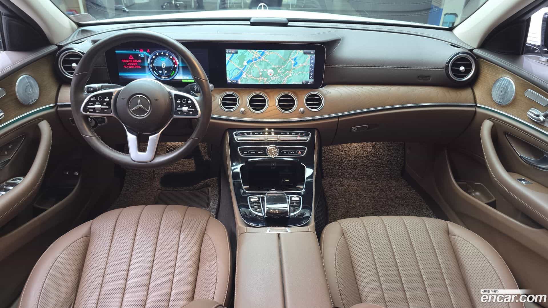 E-Class Mercedes-Benz 2019.11-INNER-007
