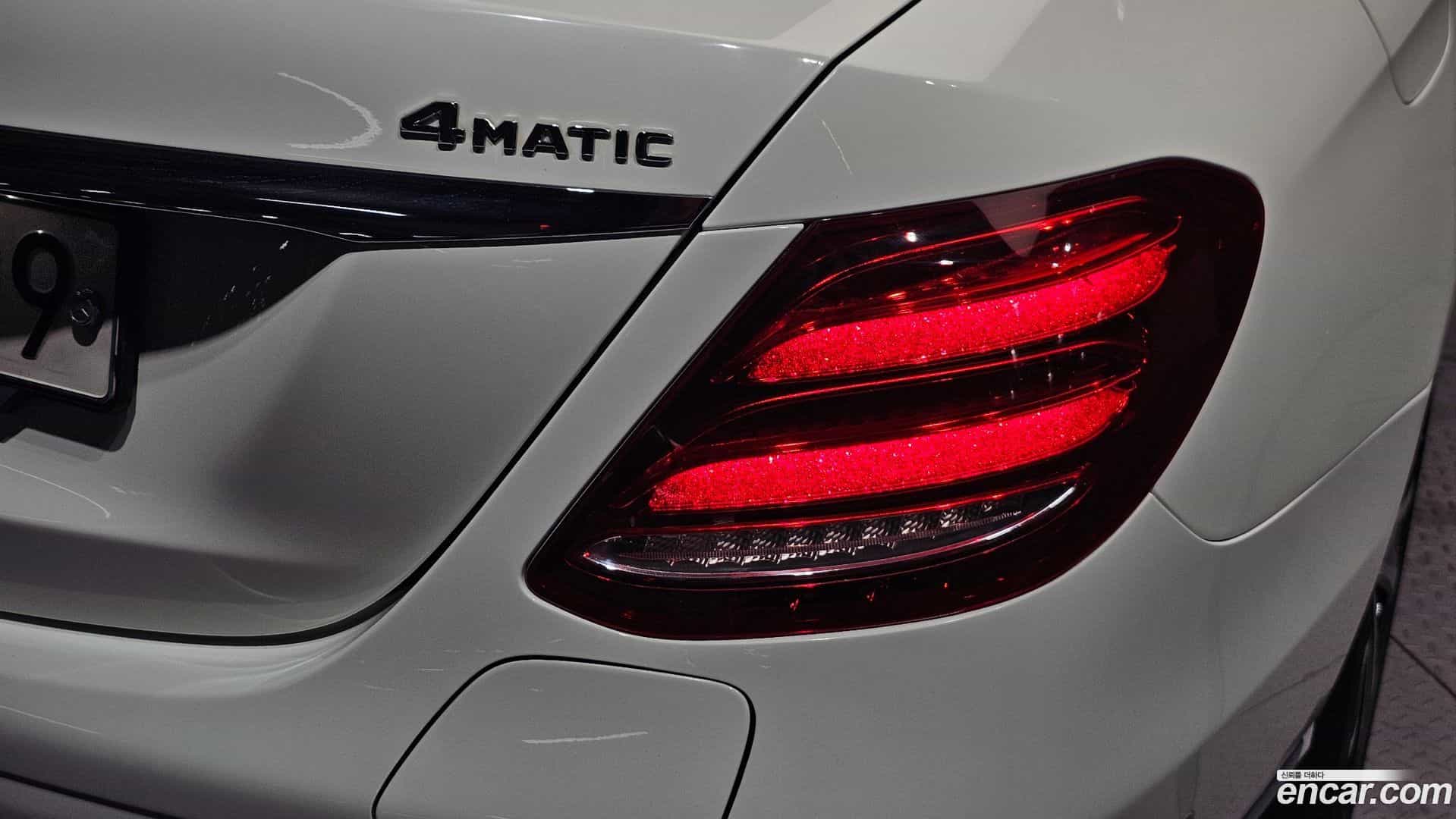 E-Class Mercedes-Benz 2019.11-OUTER-033