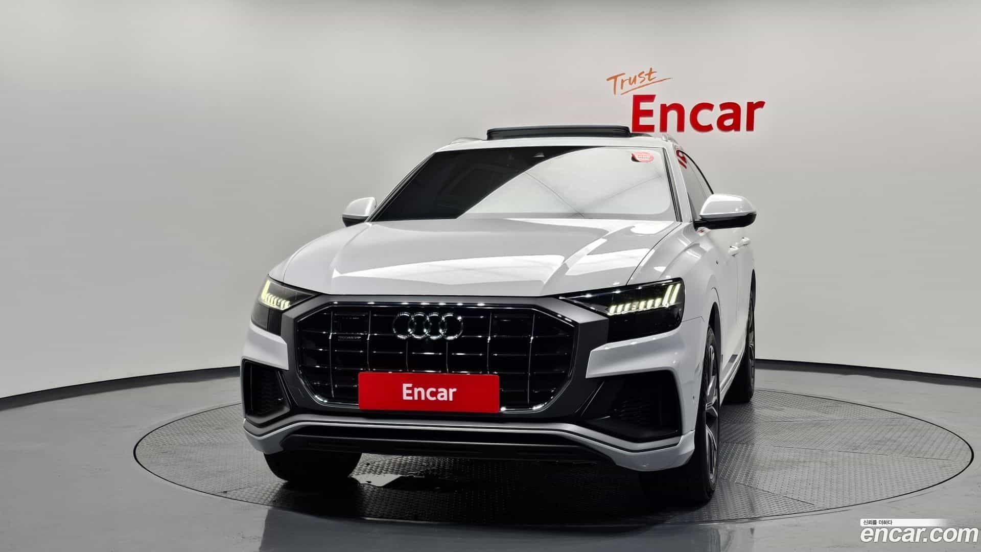 Q8 Audi 2021.5-OUTER-003