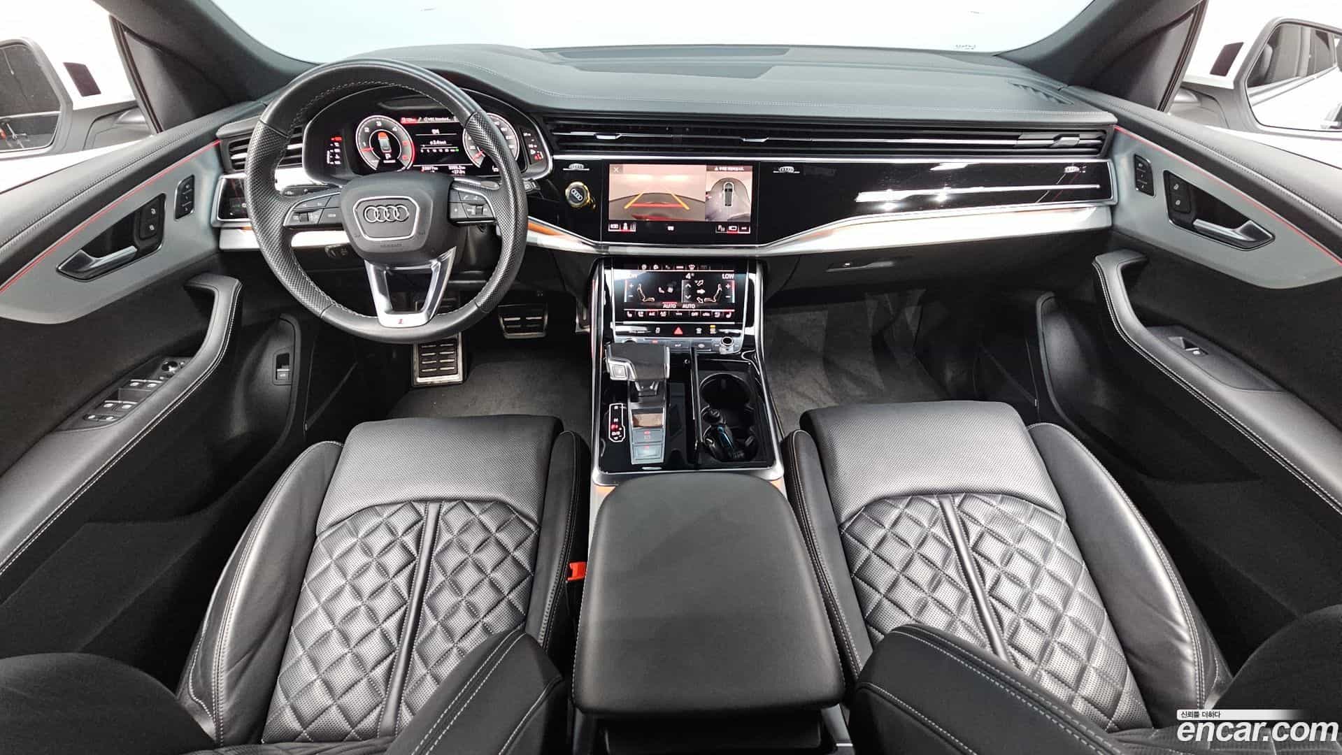 Q8 Audi 2021.5-INNER-007