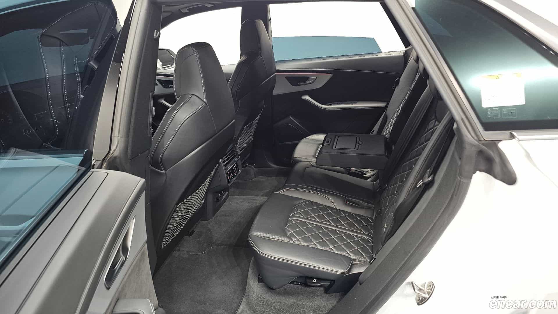 Q8 Audi 2021.5-OPTION-015