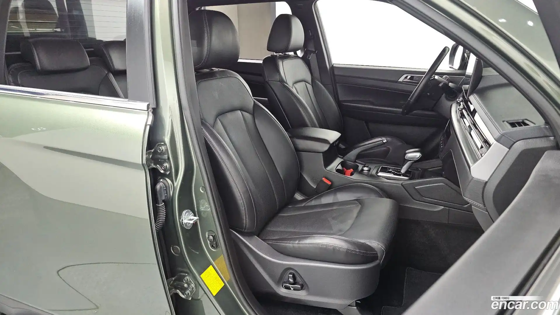 Rexton KG Mobility 2023.6-OPTION-016