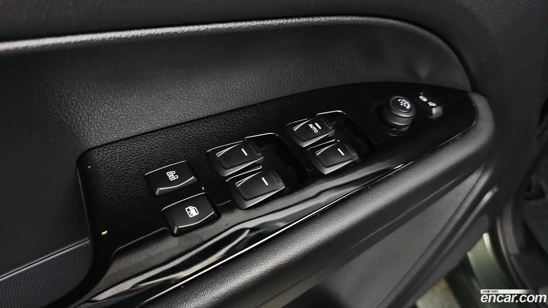 Rexton KG Mobility 2023.6-OPTION-020