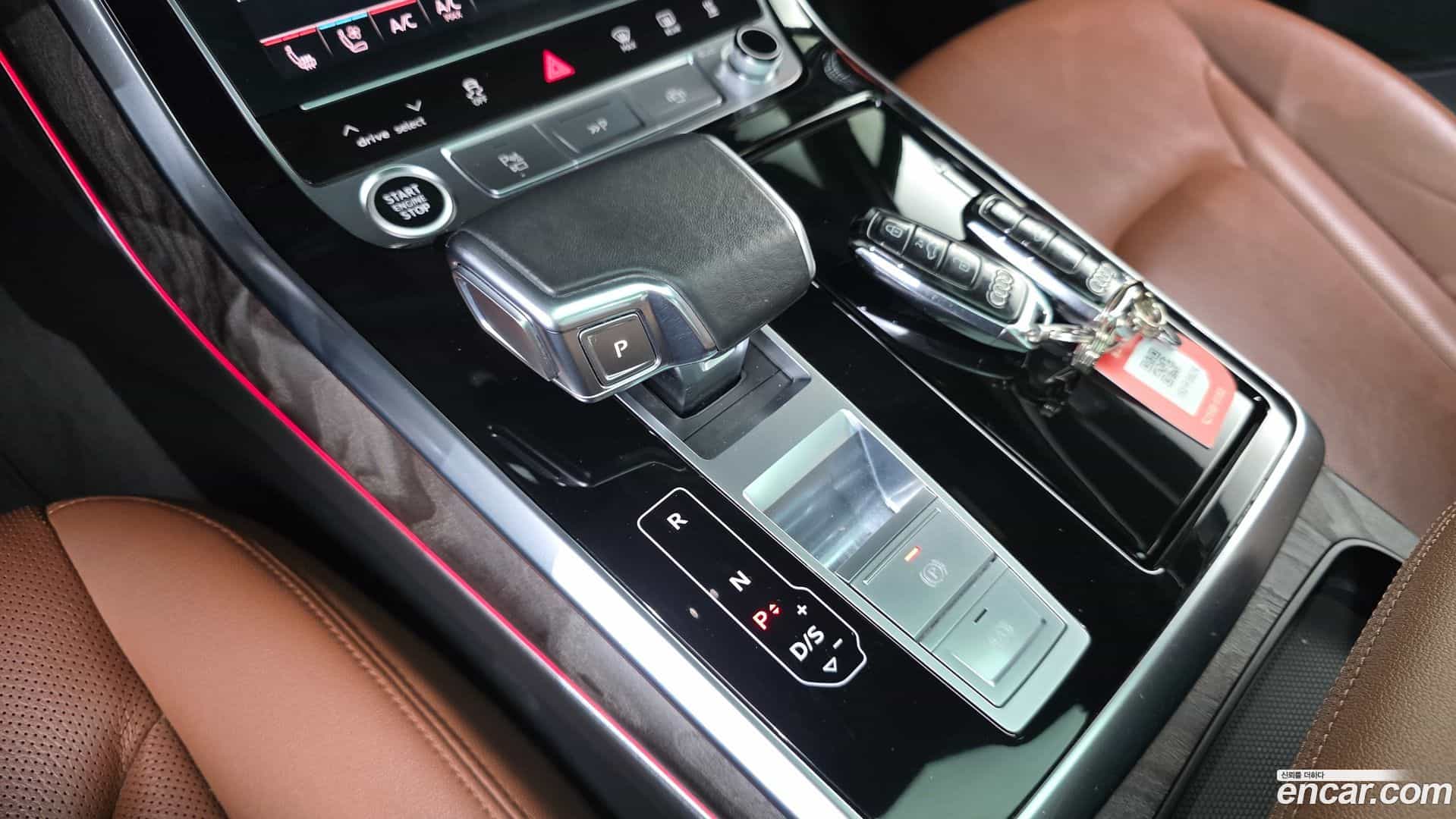 Q7 Audi 2021.10-INNER-009