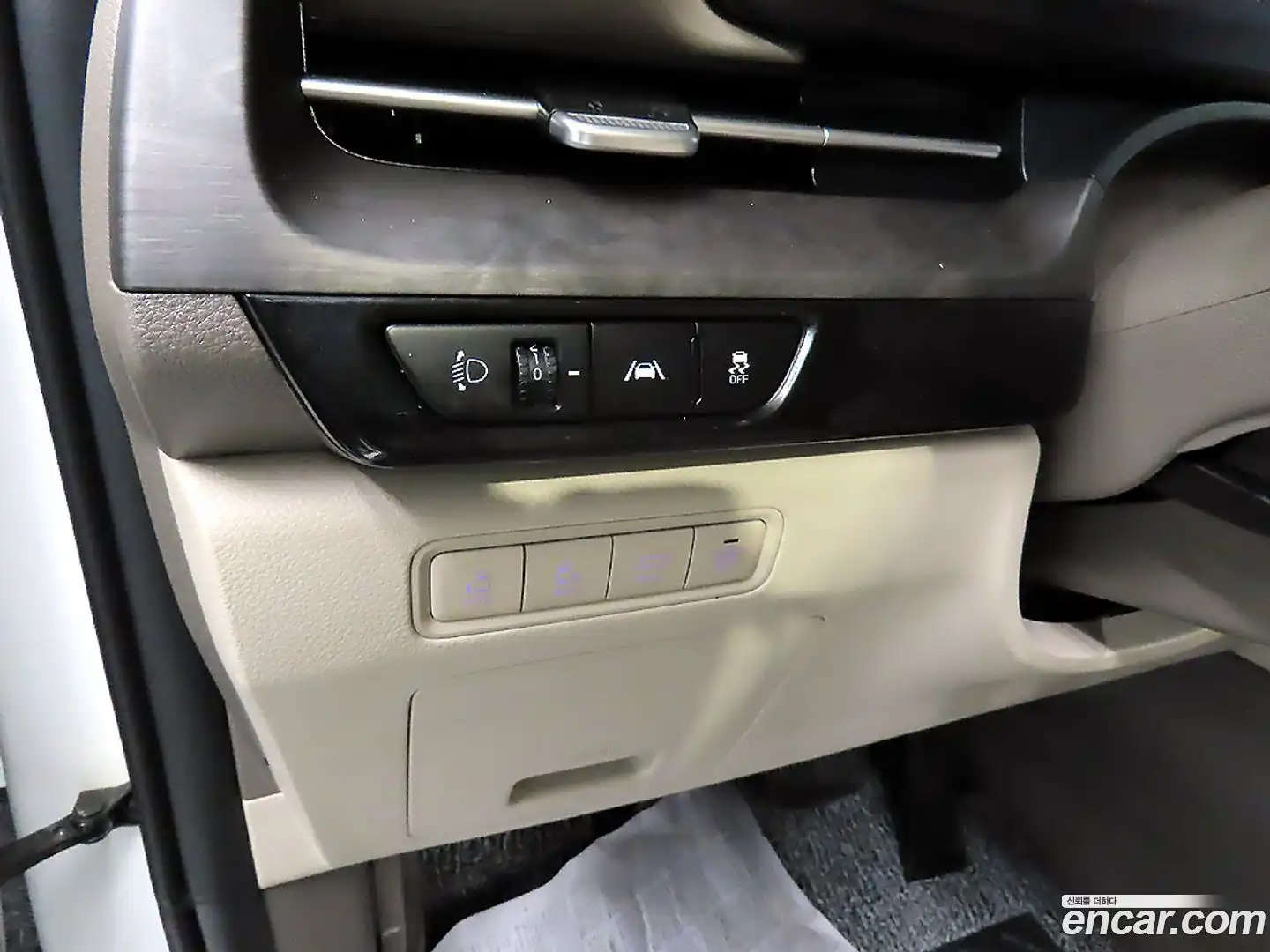 Canival Kia 2022.6-OPTION-018