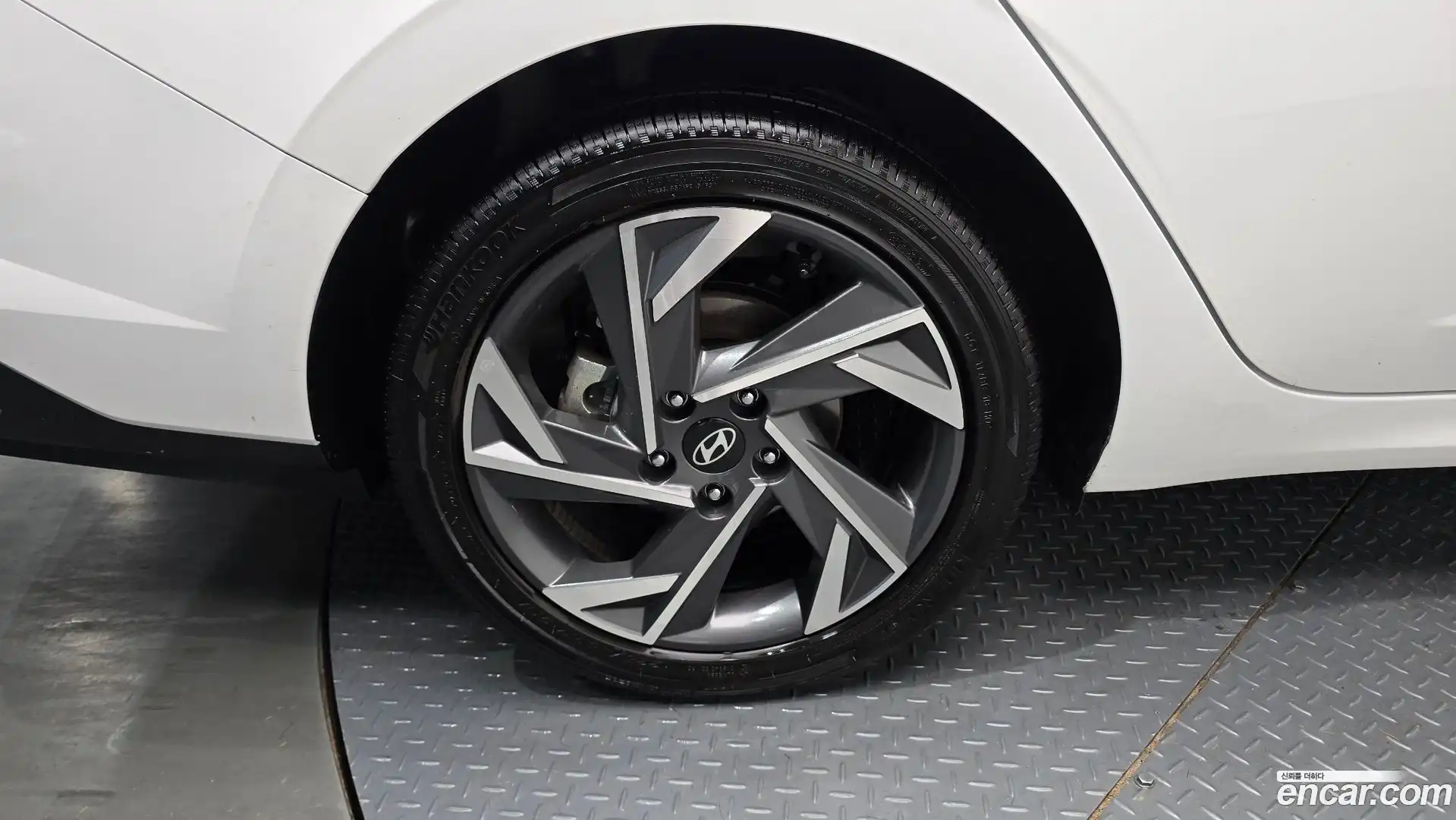 AVANTE Hyundai 2024.5-OUTER-005