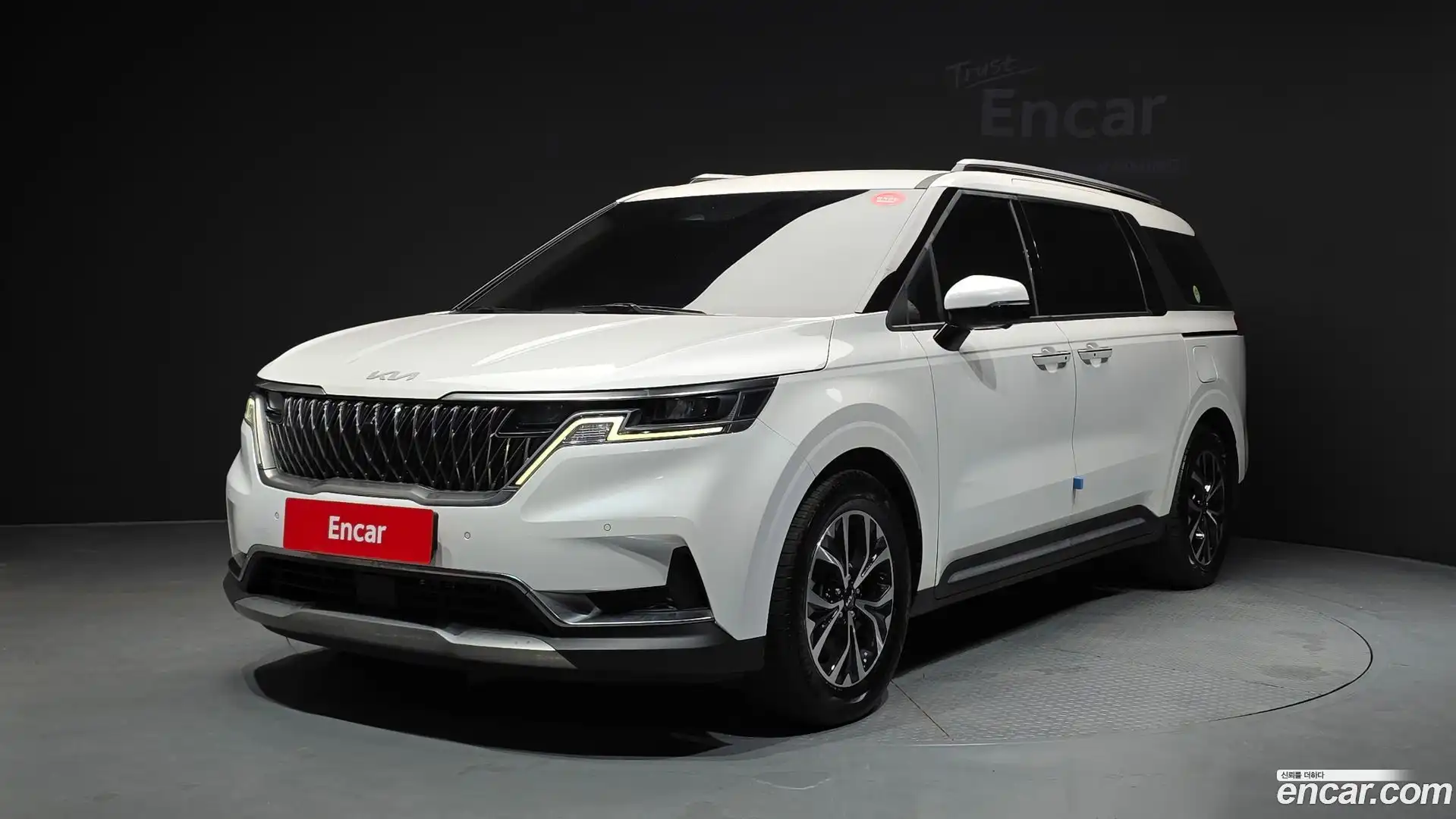 Canival Kia 2022.5-OUTER-001