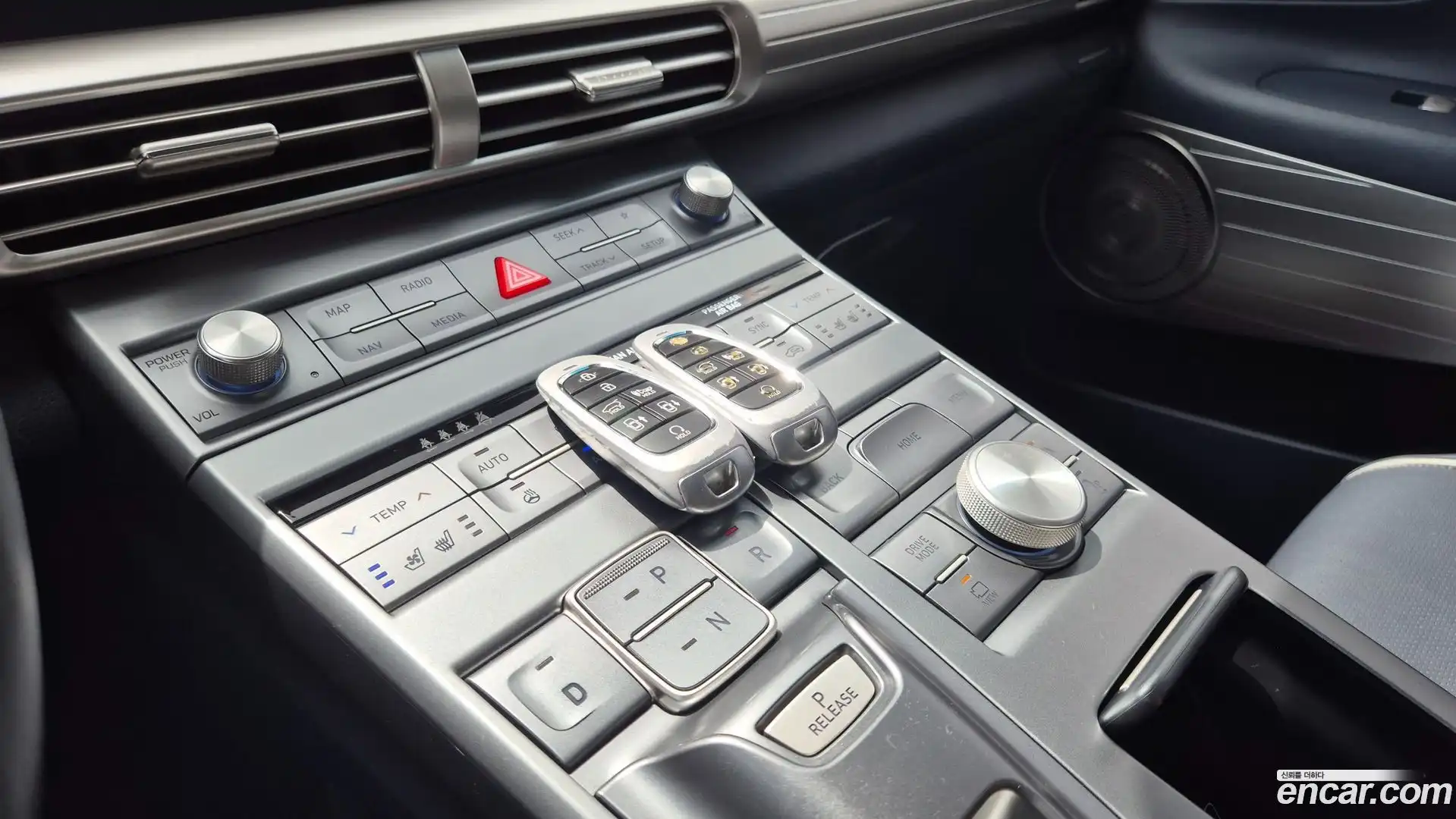 Nexo Hyundai 2021.4-OPTION-015
