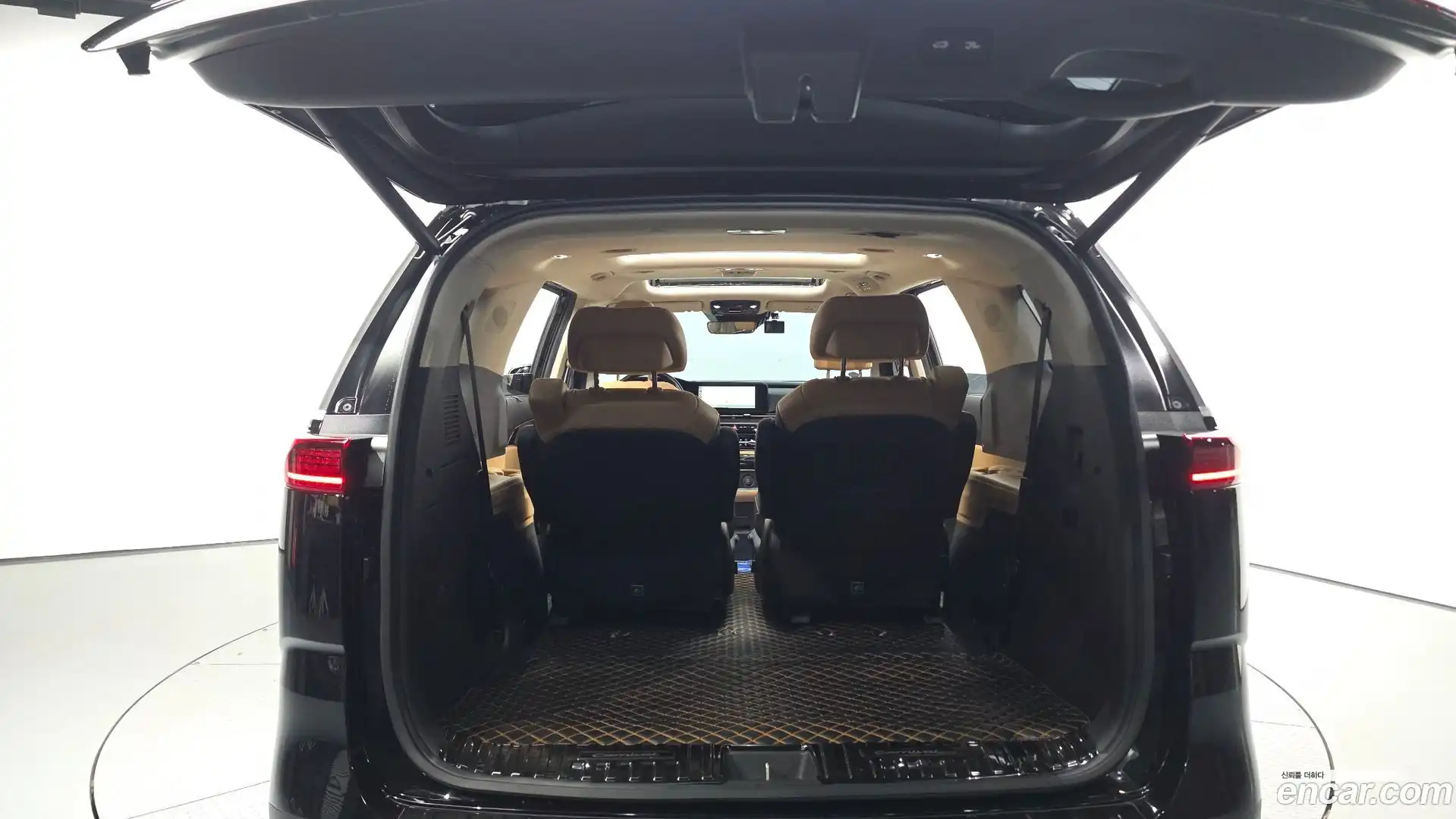 Canival Kia 2022.3-OPTION-024