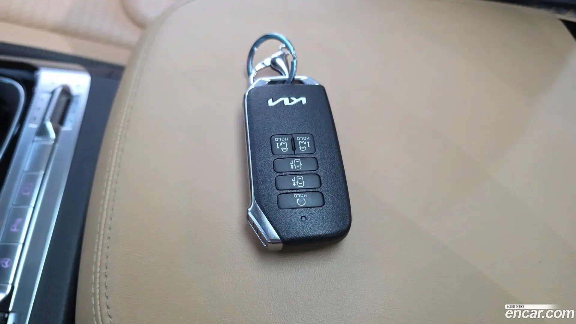 Canival Kia 2022.3-OPTION-048