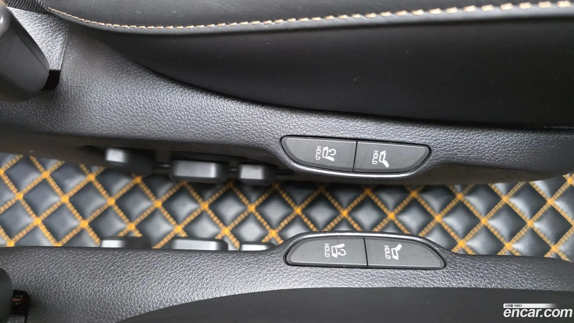Canival Kia 2022.3-OPTION-052