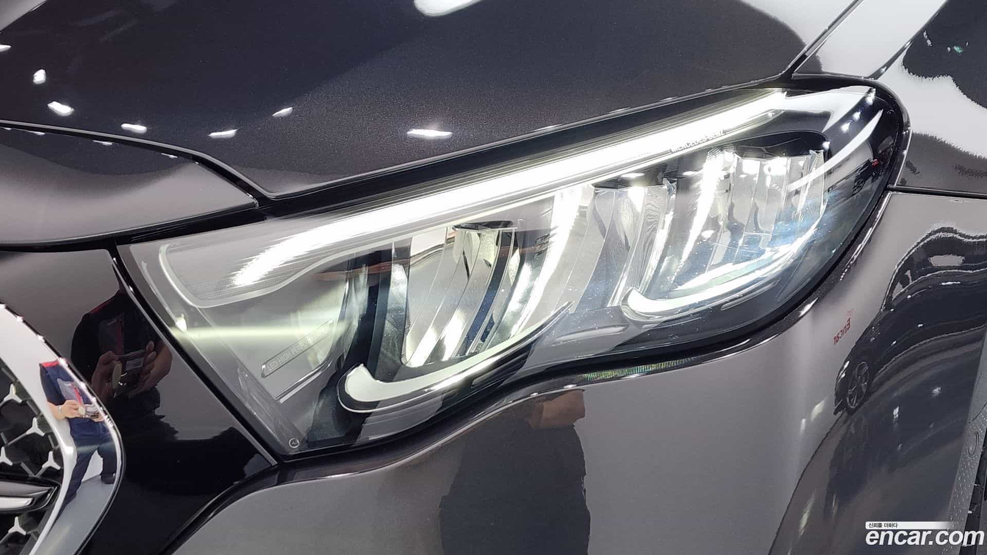 E-Class Mercedes-Benz 2025.10-OUTER-032